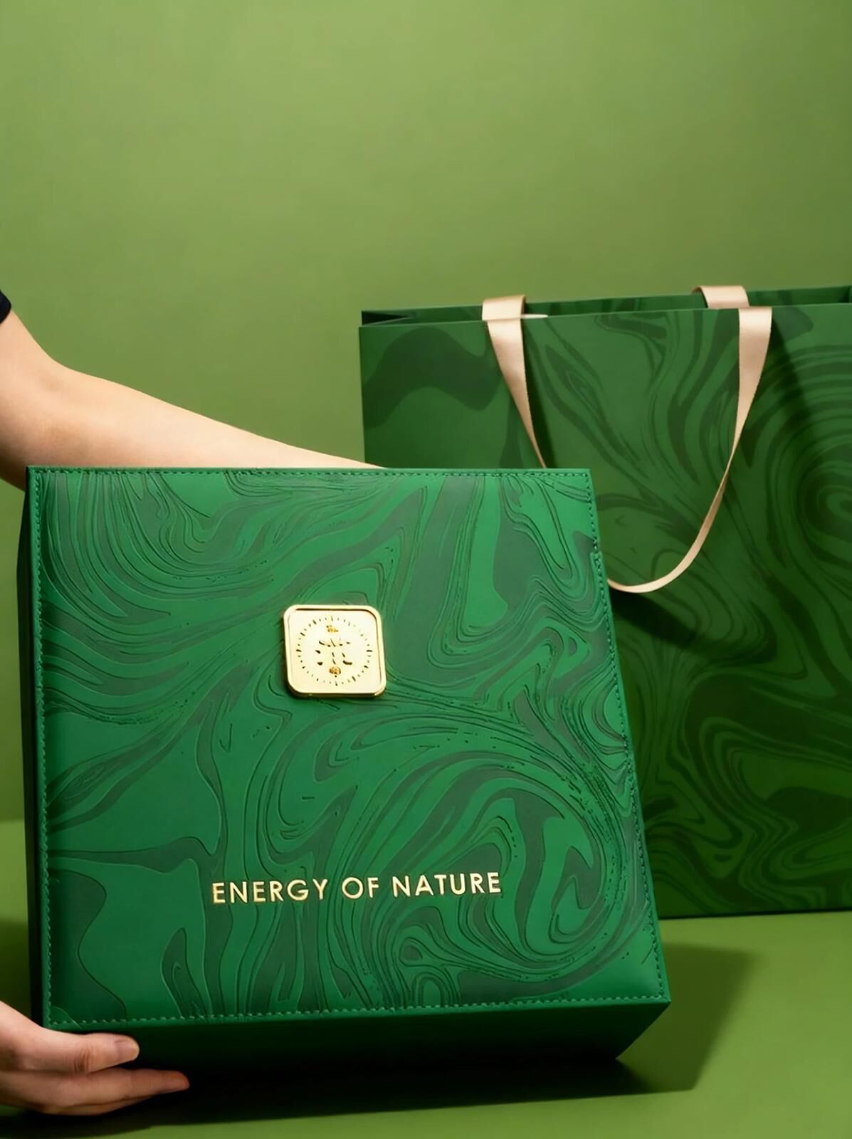 0112XH45-新會NH- 蟲草孢子粉5g*10罐禮盒裝（B4）