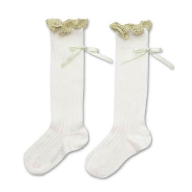 (預購) COLLEGIEN 螺紋蕾絲邊蝴蝶結中筒襪 Domitille - 908 Blanc Neige 雪白