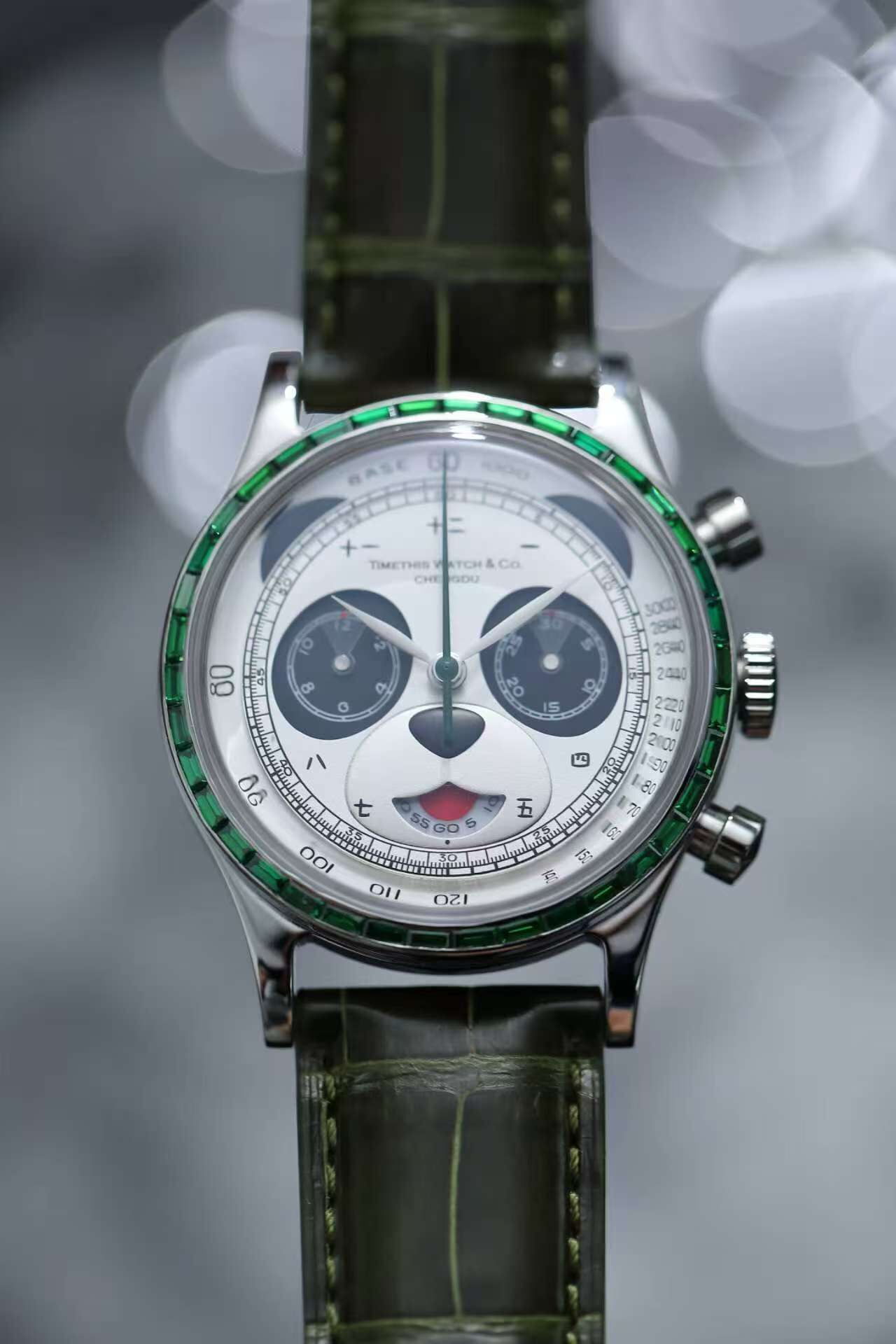 Sichuan Panda Automatic Chronograph - 天然翡翠圈特別版