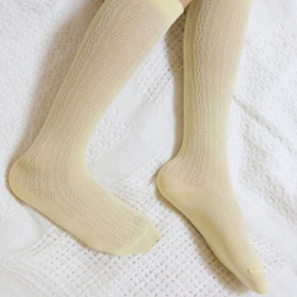 (預購) COLLEGIEN 幾何縷空長襪 Anaïs - 037 Doux Agneaux 米白