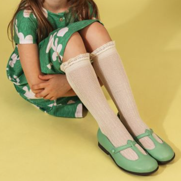 (預購) COLLEGIEN 幾何縷空蕾絲邊長襪 Marie-Anaïs - 037 Doux Agneaux 米白