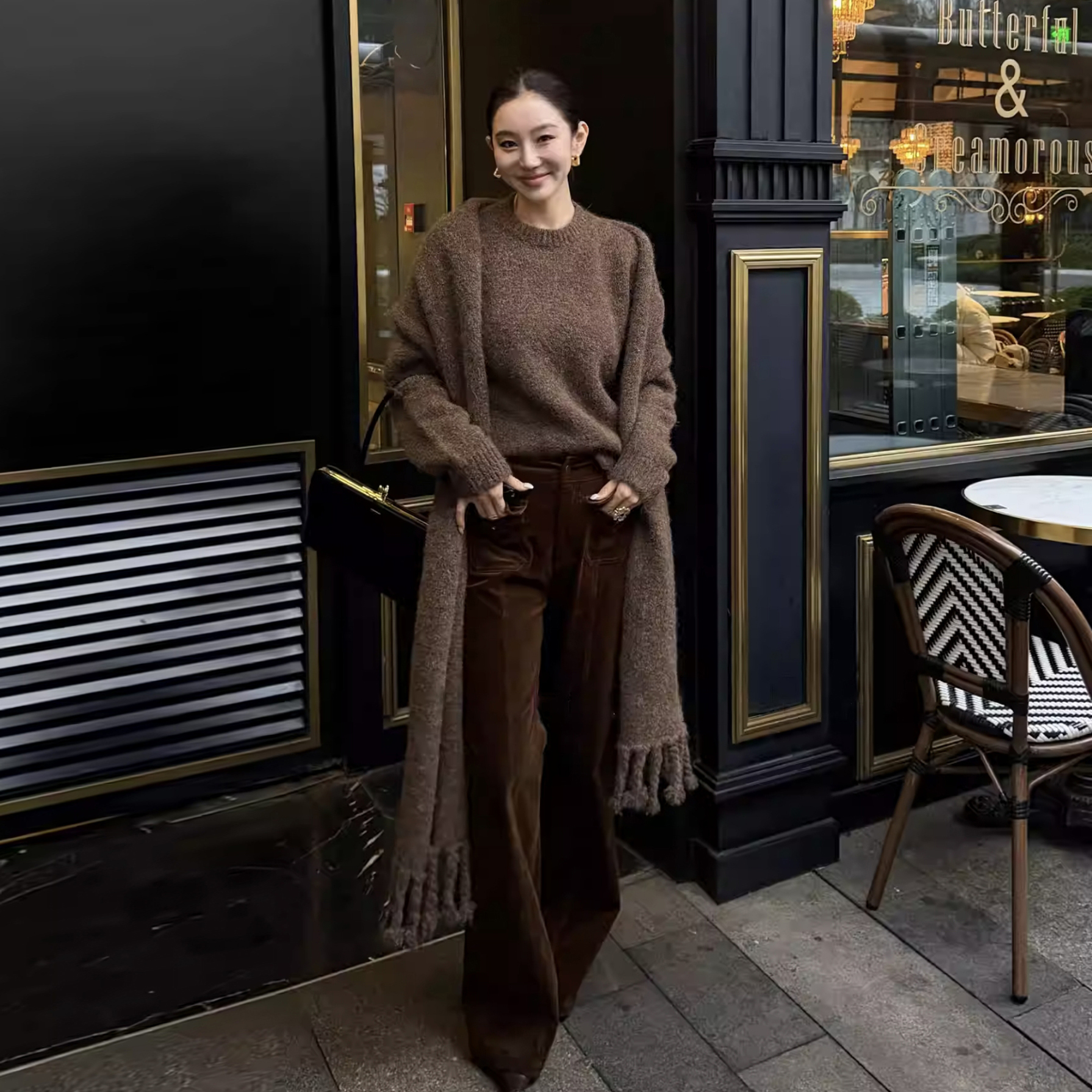 質感巧克力色系燈芯絨直筒褲長褲-S-L (Elegant & Love)