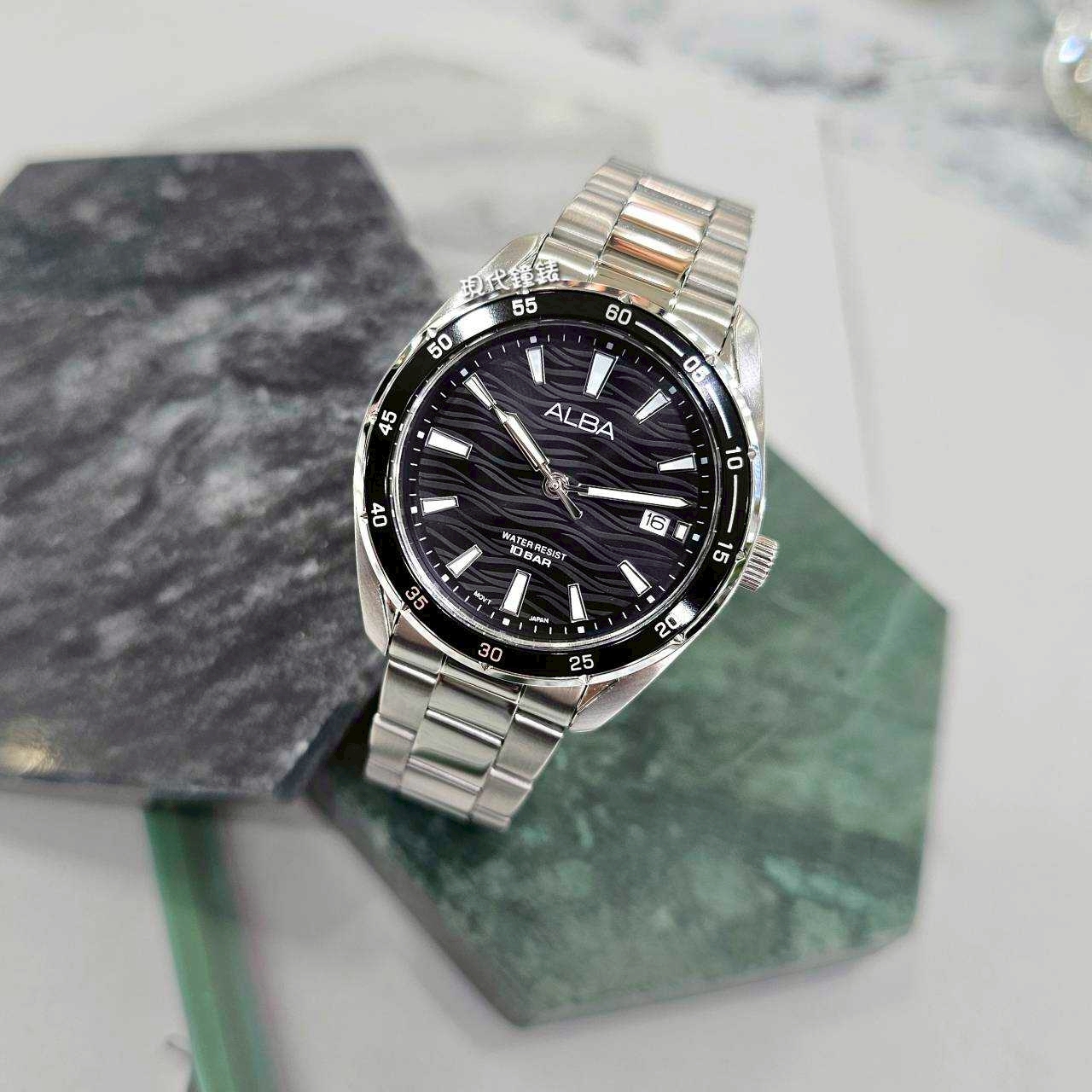 【ALBA 雅柏】黑波鱗舞VJ32-X340D 35mm 現代鐘錶