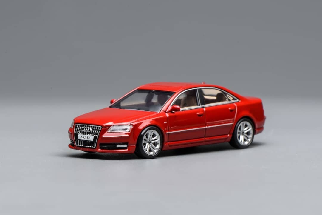 PO-$130 * MOTORHELIX * 1:64 AUDI A8 D3 2008 MISANO RED