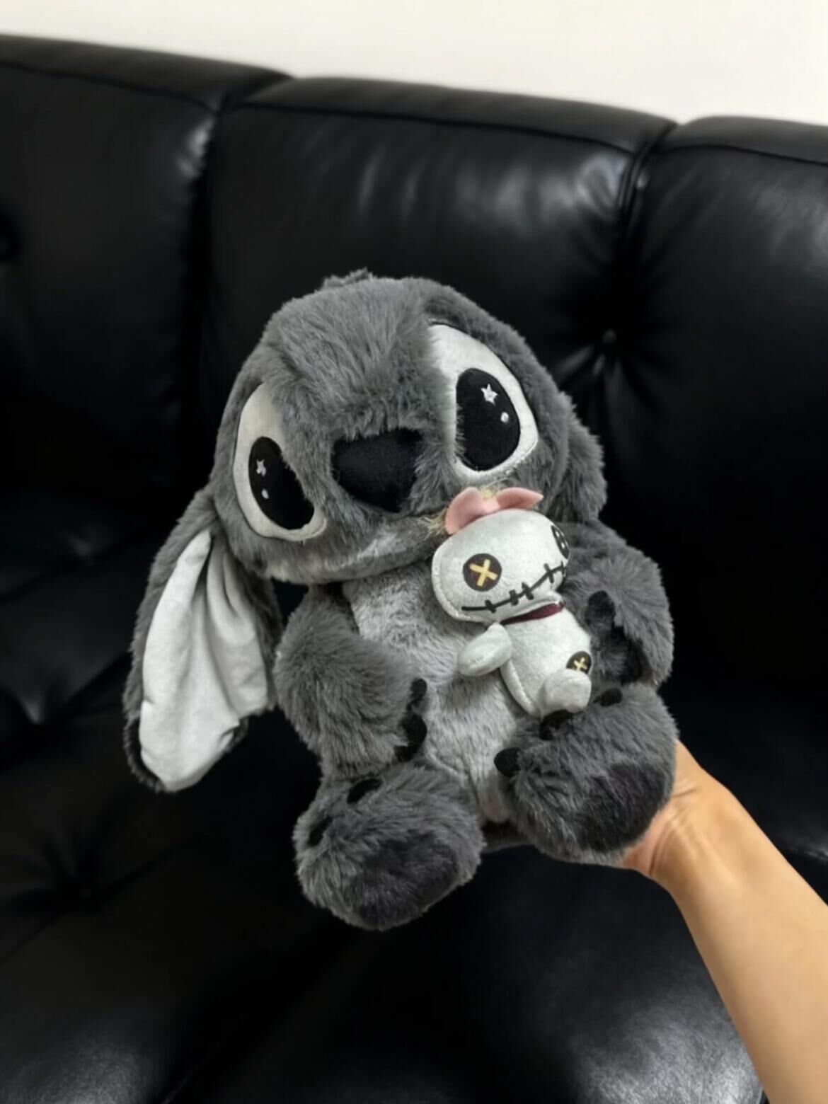 Disney 迪士尼 正版授權 夜色迷藏系列 史迪奇毛絨公仔 深灰色 娃娃 醜ㄚ頭 25公分 60公分 (任買兩件7-11免運)/預購