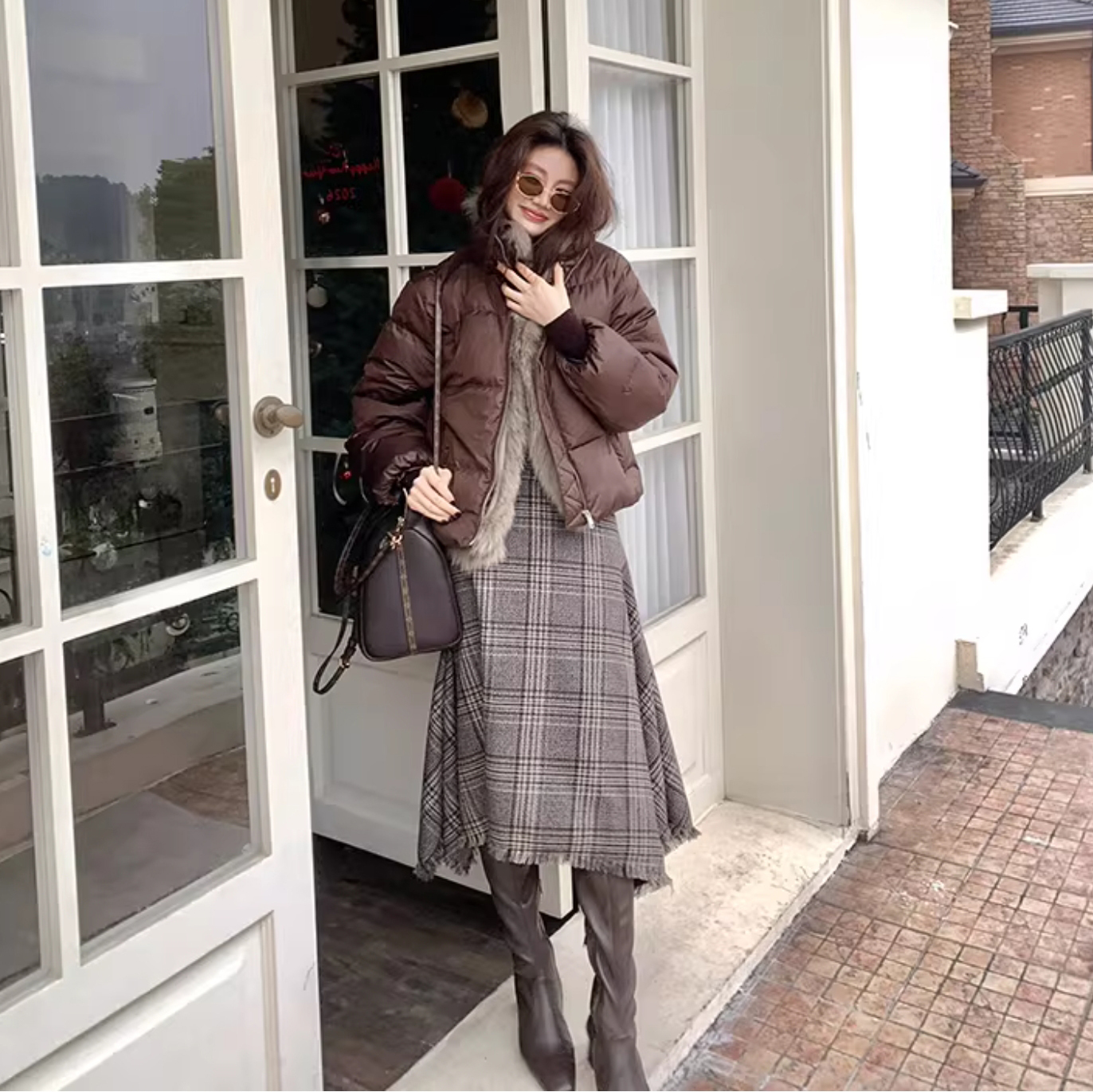 巧克力配色格紋不規則下擺長裙-S-XXL (Elegant & Love)