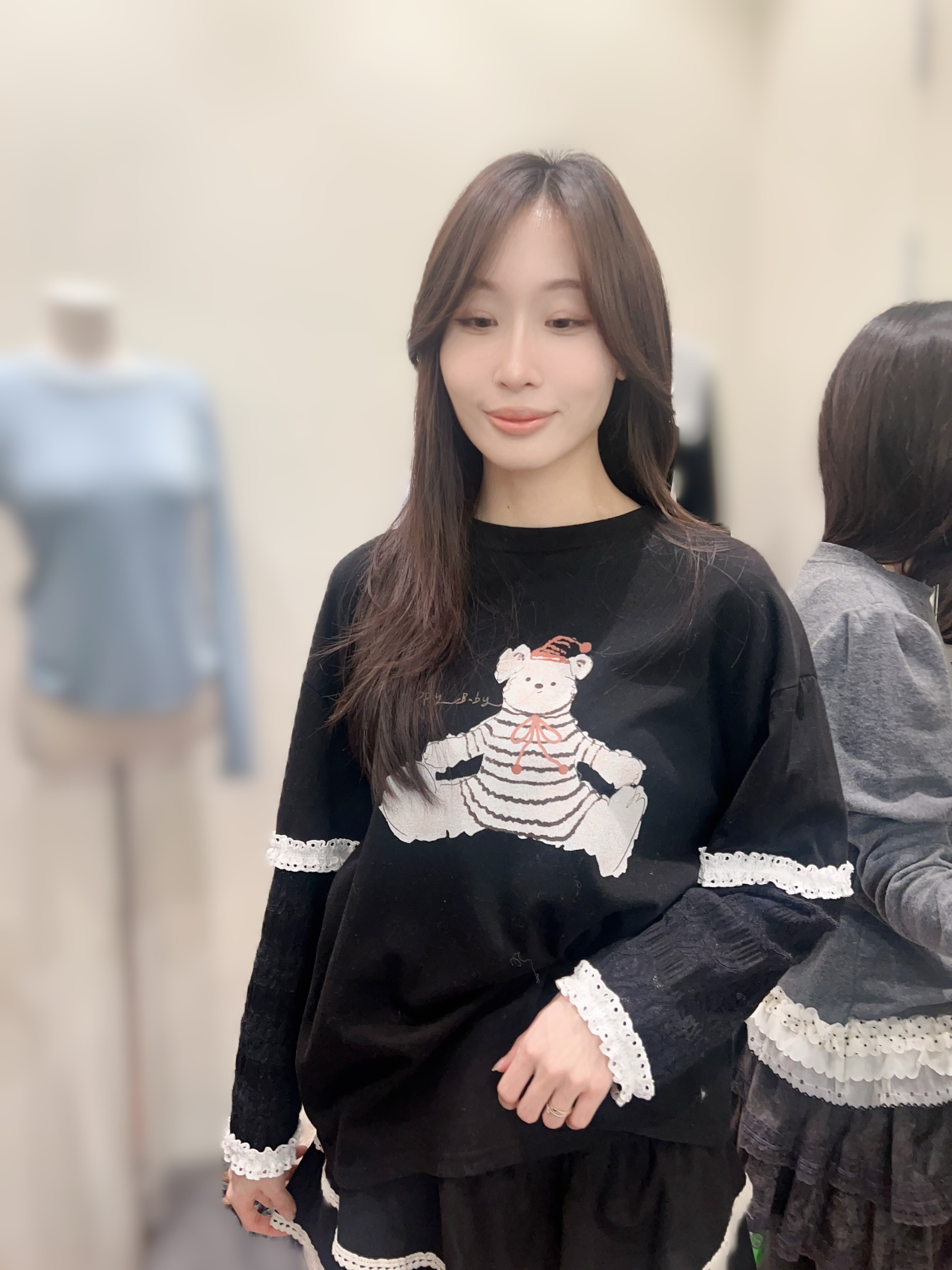 BE85 LACE熊仔上衣  胸48 長27 $499 (一口價)