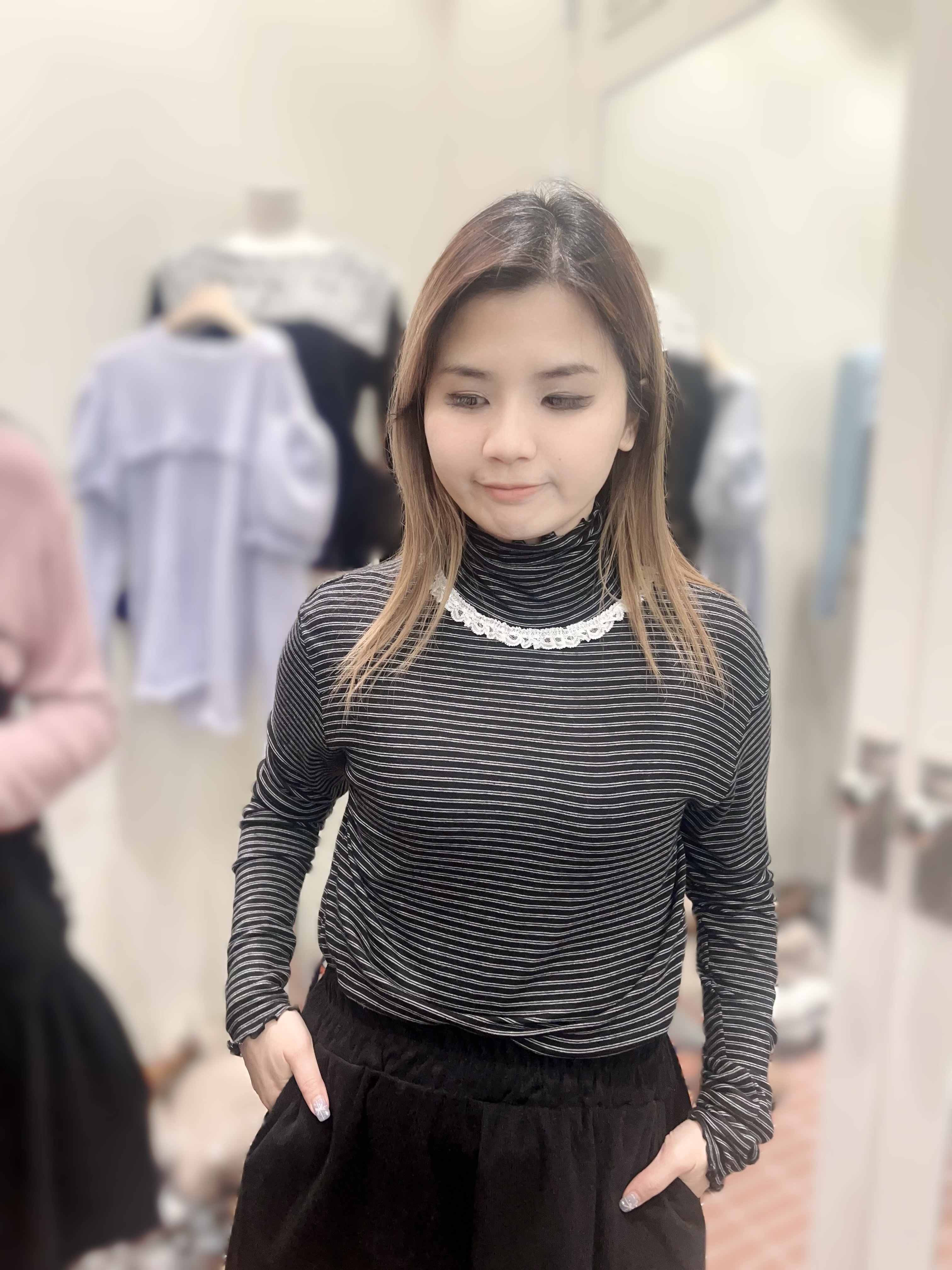 BE72  天絲莫代+ 羊毛 胸 40-64 長21.5 $349 (一口價)