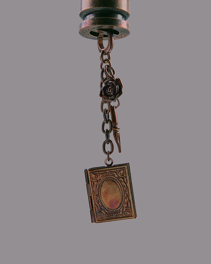 cheriexx 子彈口紅掛飾 芭蕾舞鞋吊飾 書本吊飾 掛飾