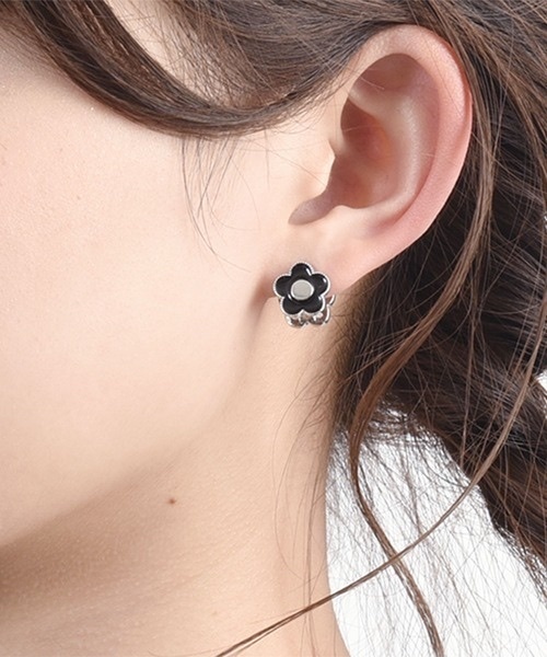 MARY QUANT / Double-Sided Daisy 2 Earrings