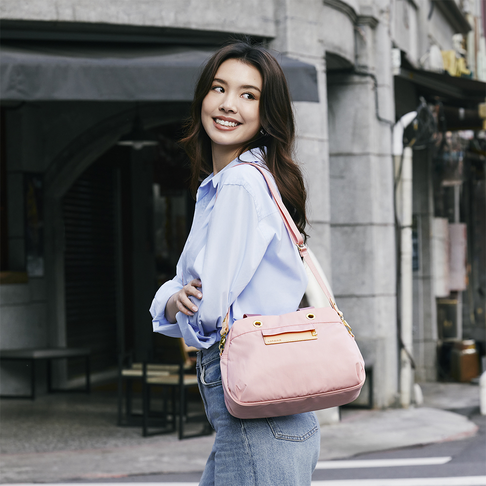 Soldier 暖洋洋手提斜背包-霧櫻粉