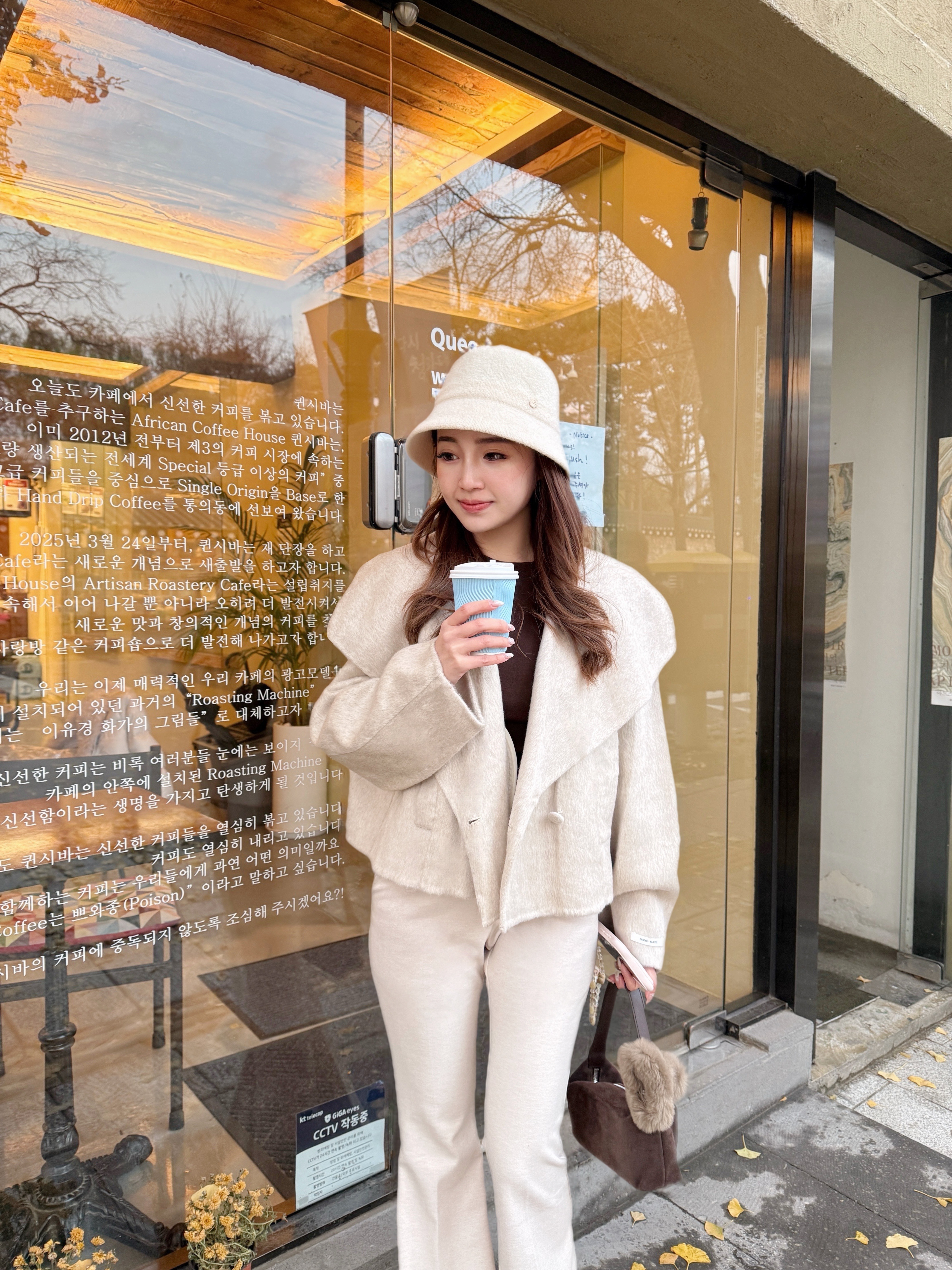 Handmade - Premium line 小披肩翻領手工制90%羊毛大衣♥️🐻✨