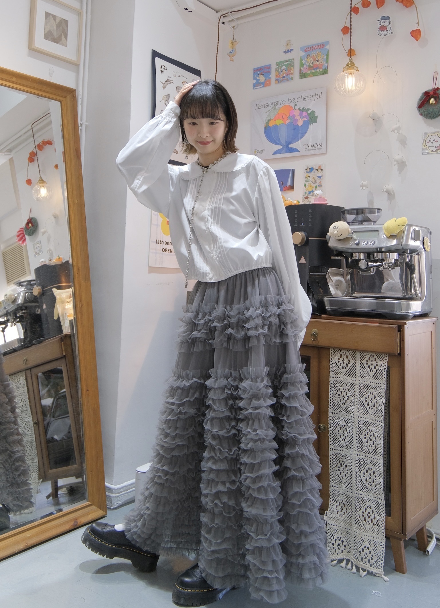 知性娃娃領雙鈕扣恤