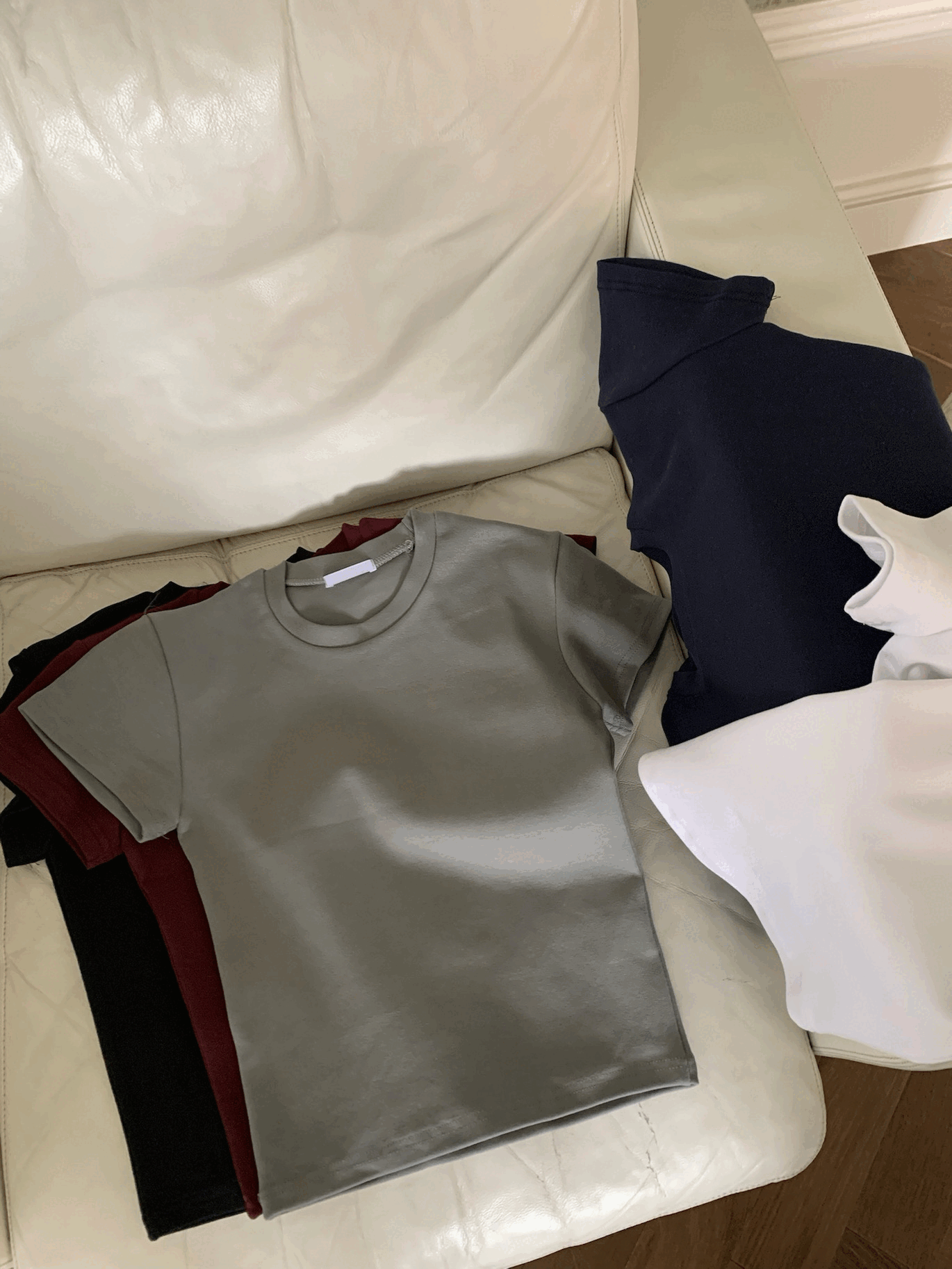 J26/ 素色短版上衣