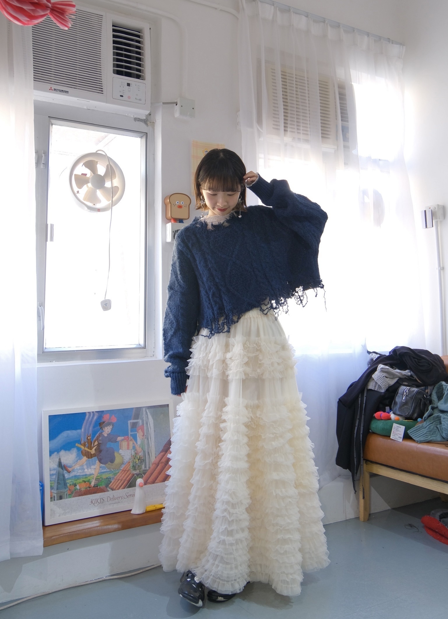 麻花破爛感短款冷衫