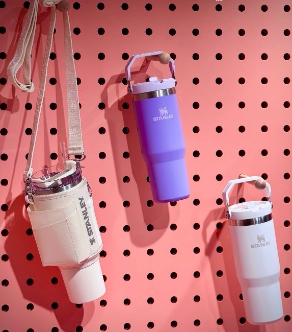 【預購】Stanley The IceFlow Flip Straw H011256 水樽30oz （淡霧藍）