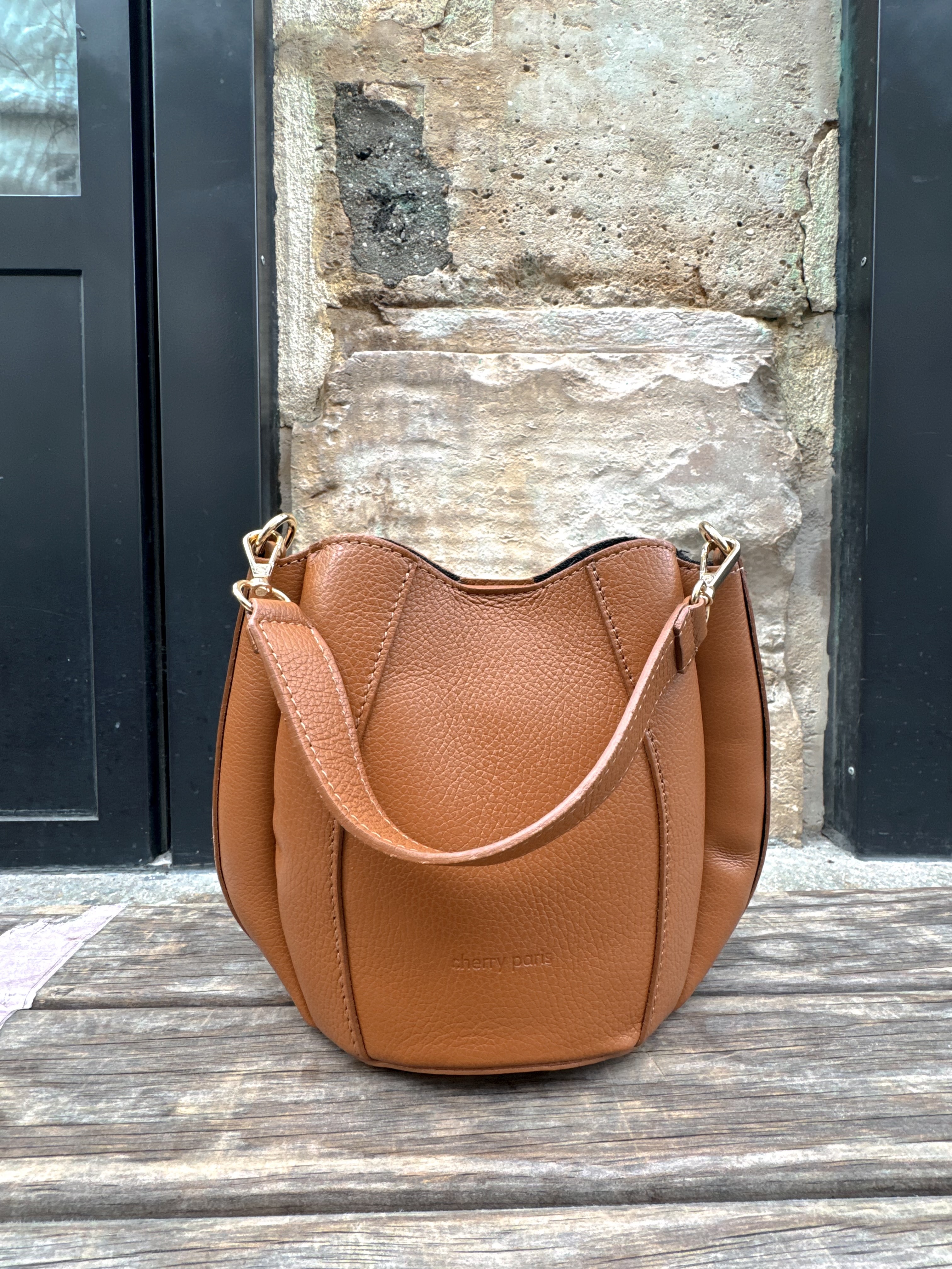 Cherry Paris Leather ODÉLIA - 4204 Cognac 啡色