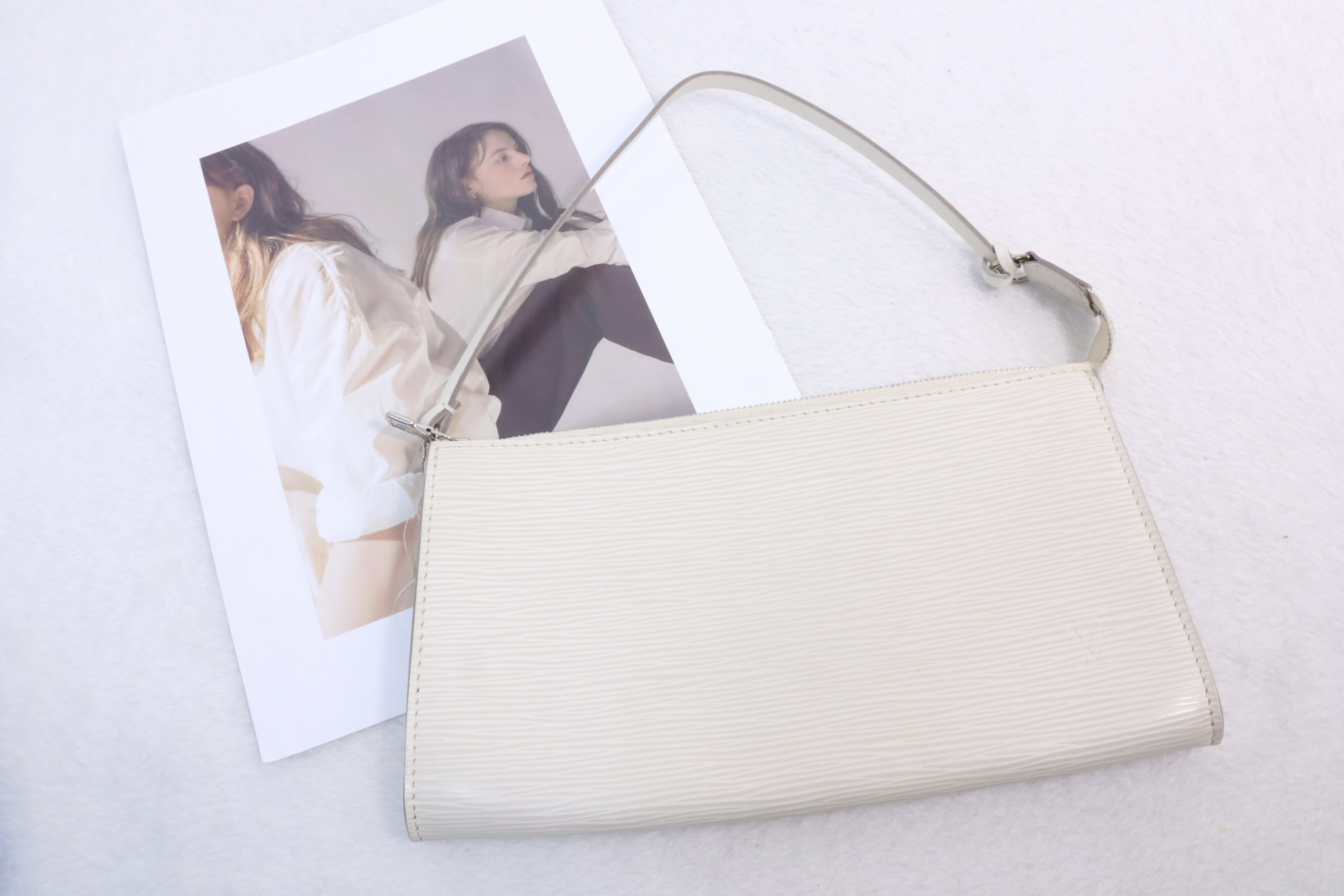 Lv Epi 白色🤍  （現貨）