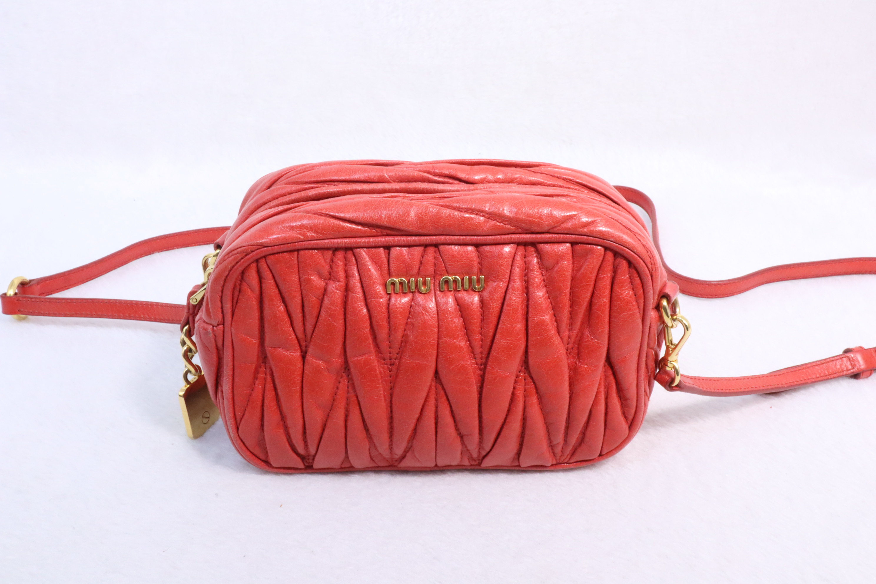 Miumiu bag紅色❤️ （現貨）