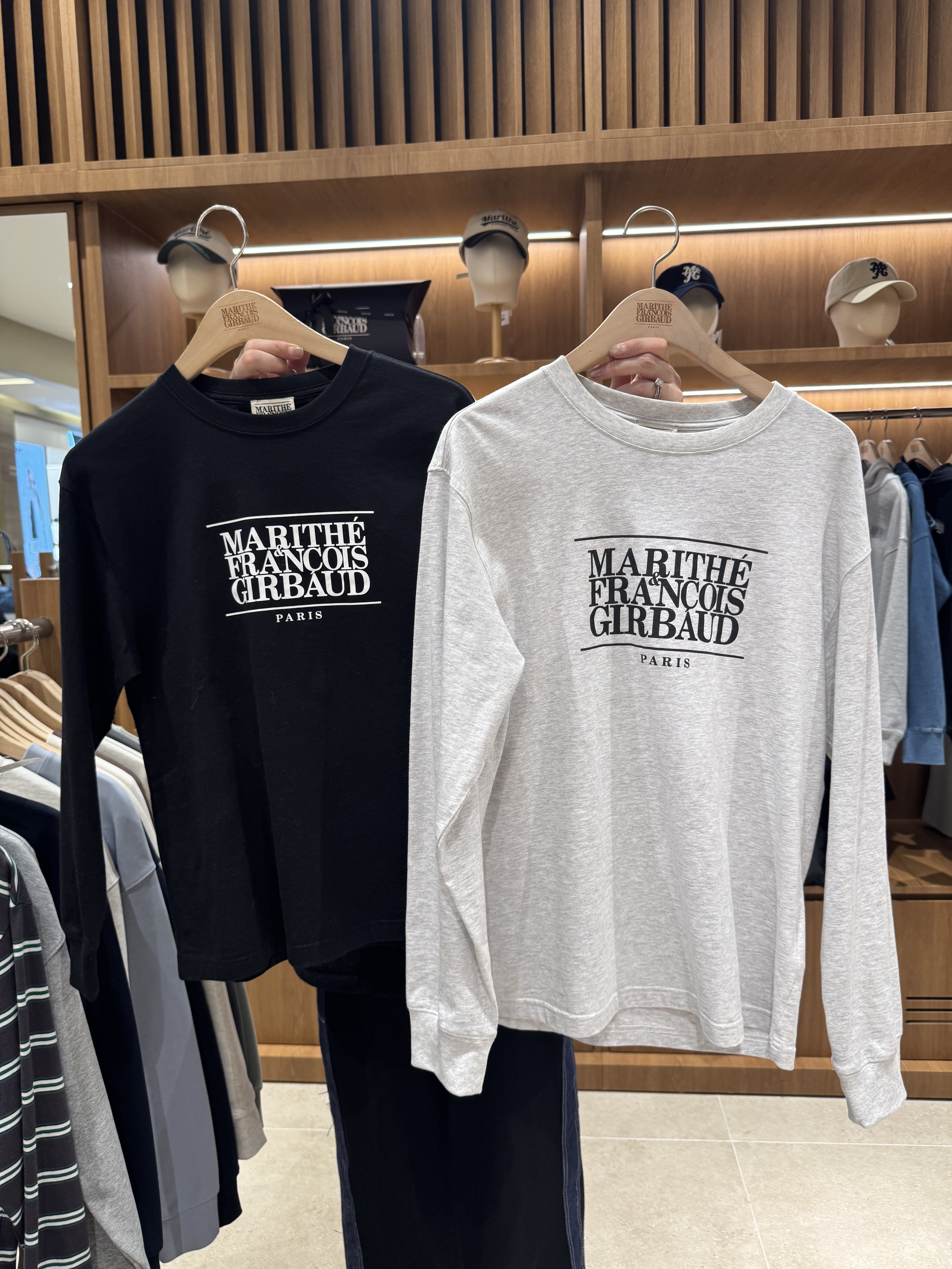 A1MF12 薄長Tee*2色