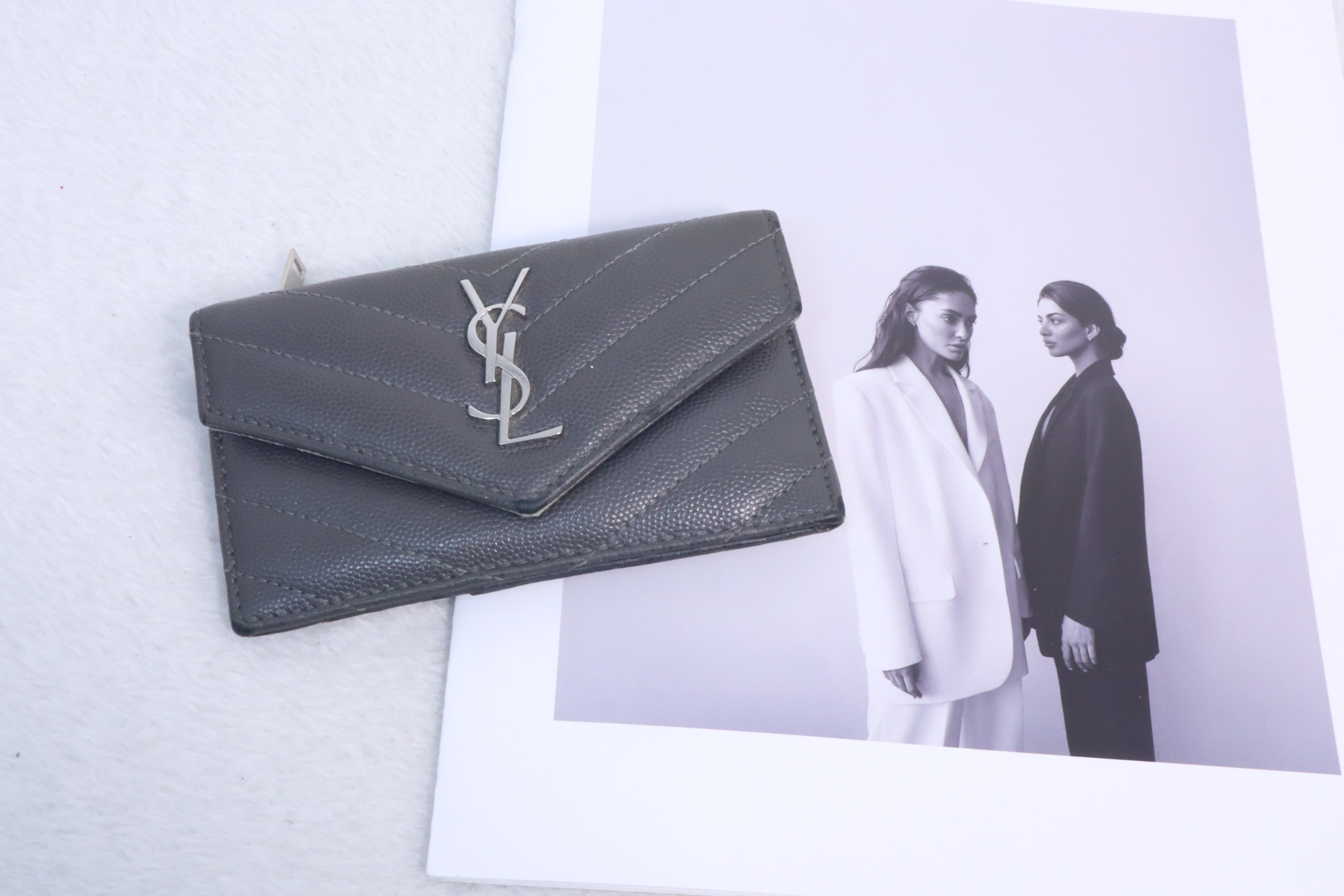 Ysl card holder 🩶 （現貨）