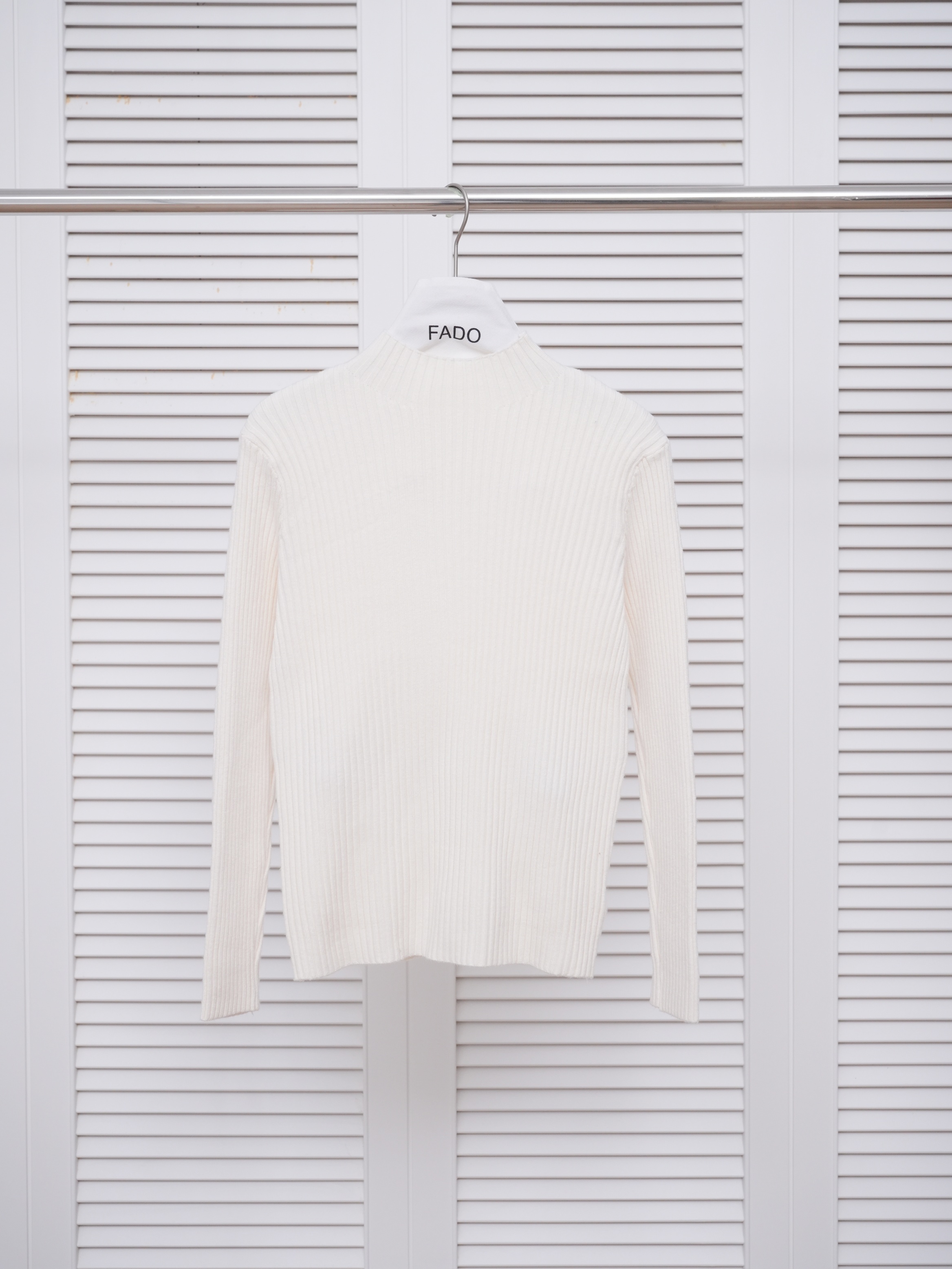 法朵Fado shop｜【百搭基本款】超彈力~坑條紋微領針織內搭衫 0114075 六色