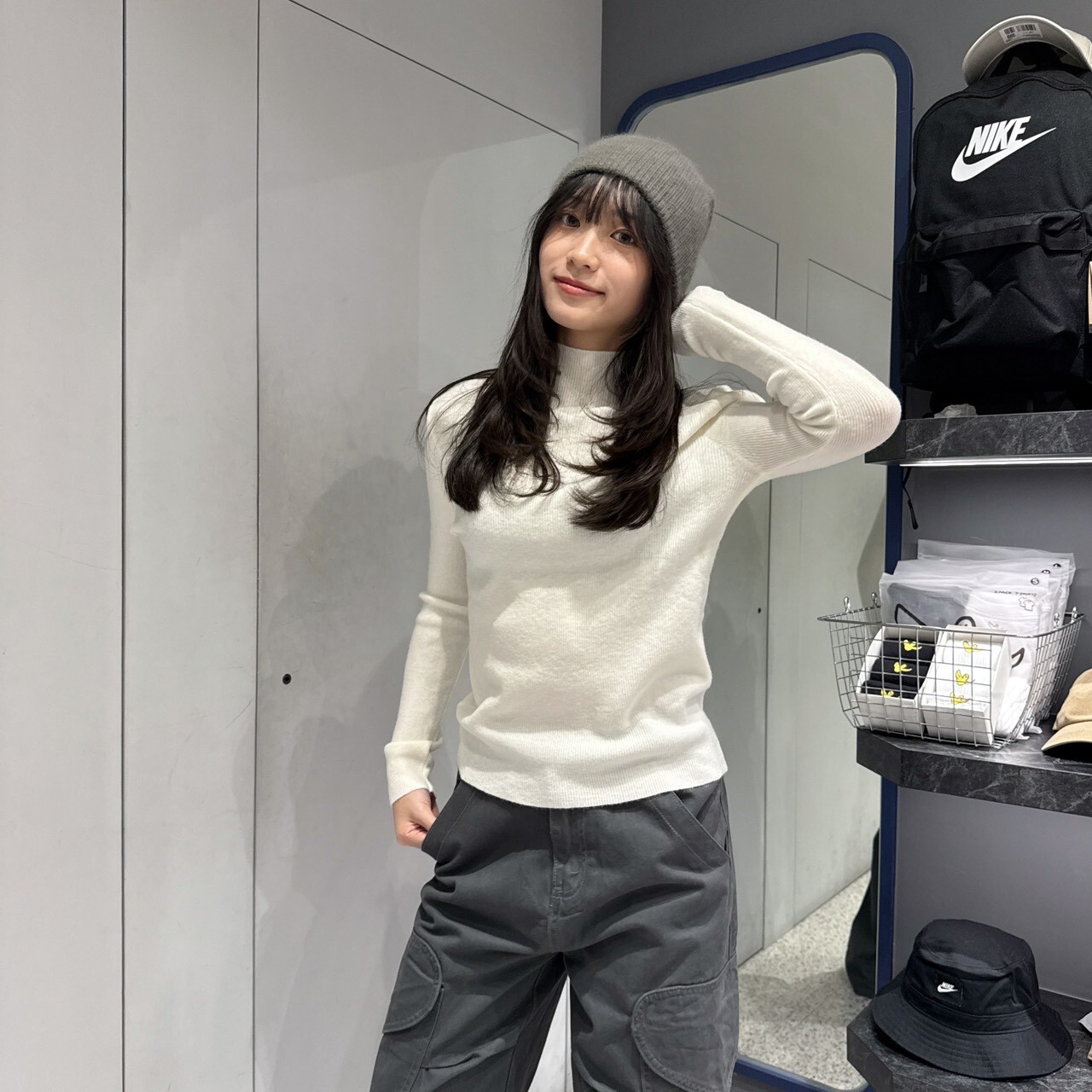 801 微高領坑條打底衣