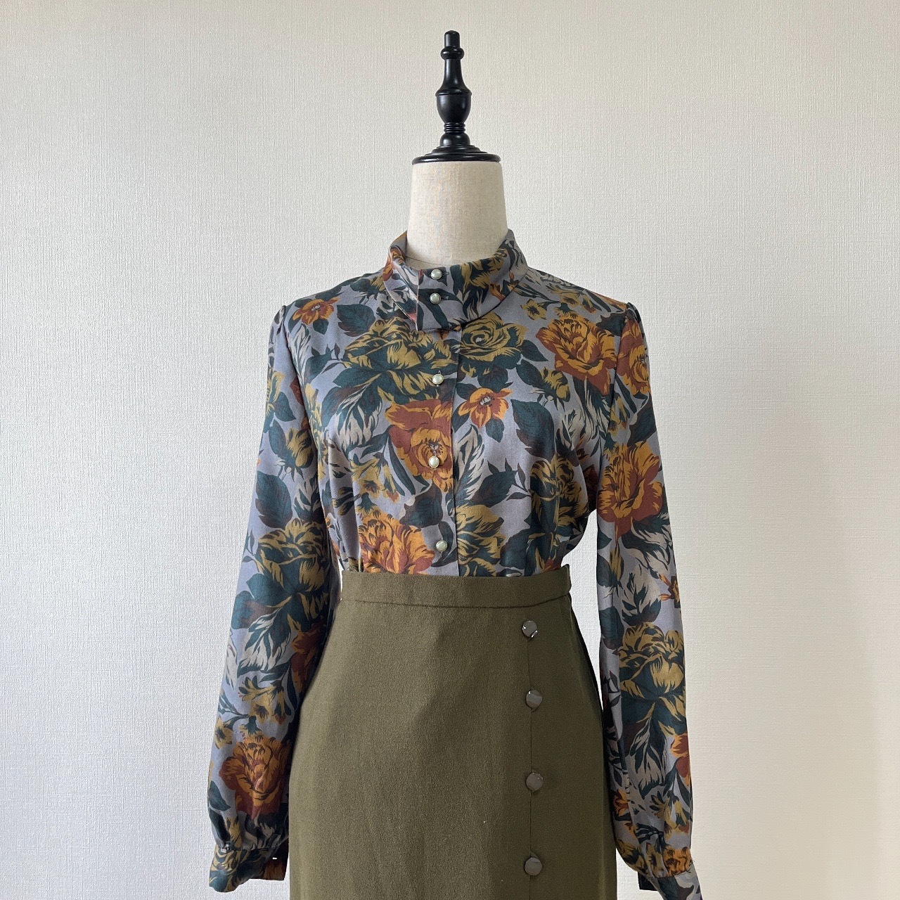 日本製灰藍色企領大花古著上衣