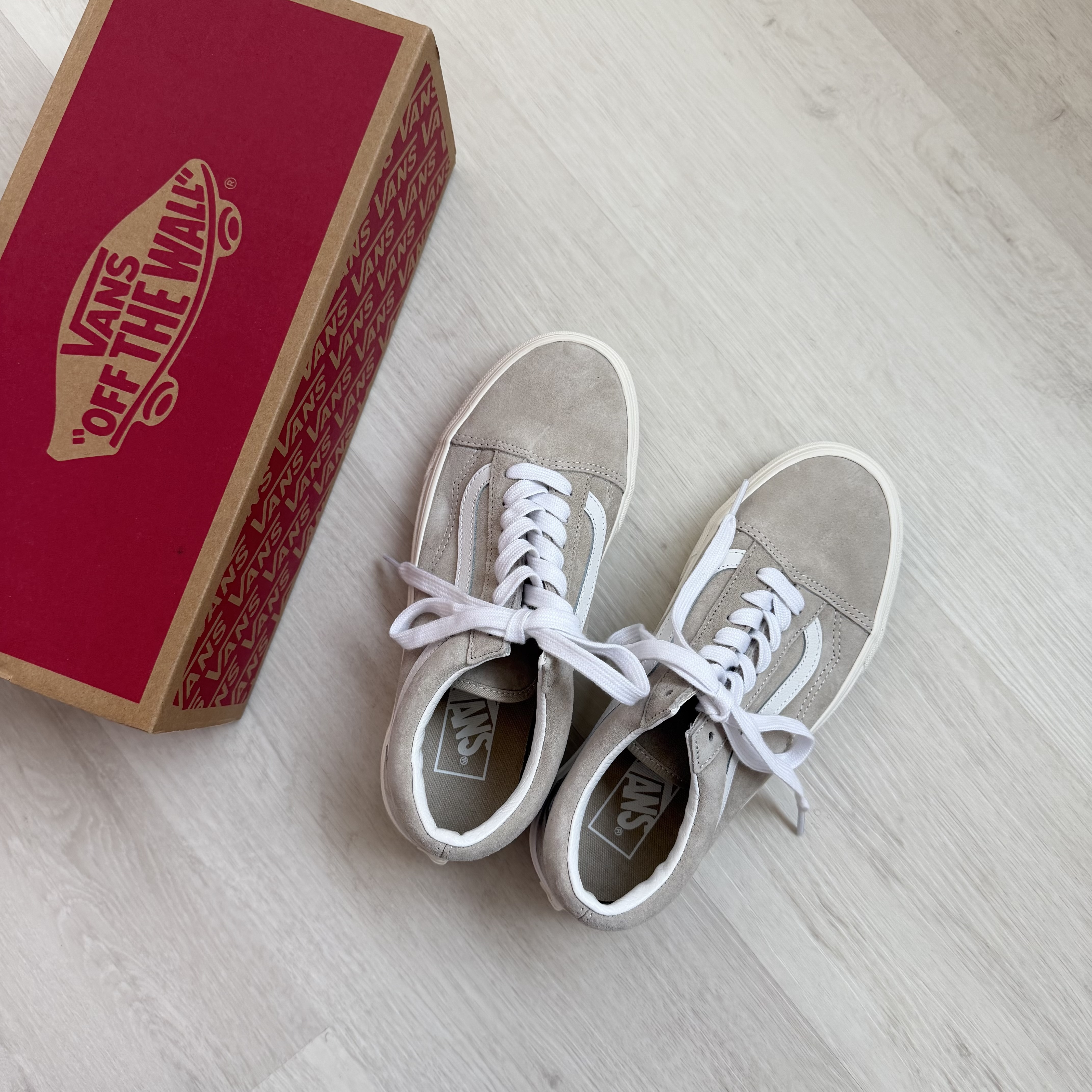 特價現貨，24CM┃VANS OLD SKOOL Pig Suede Collection 防潑水 麂皮 奶茶 燕麥色