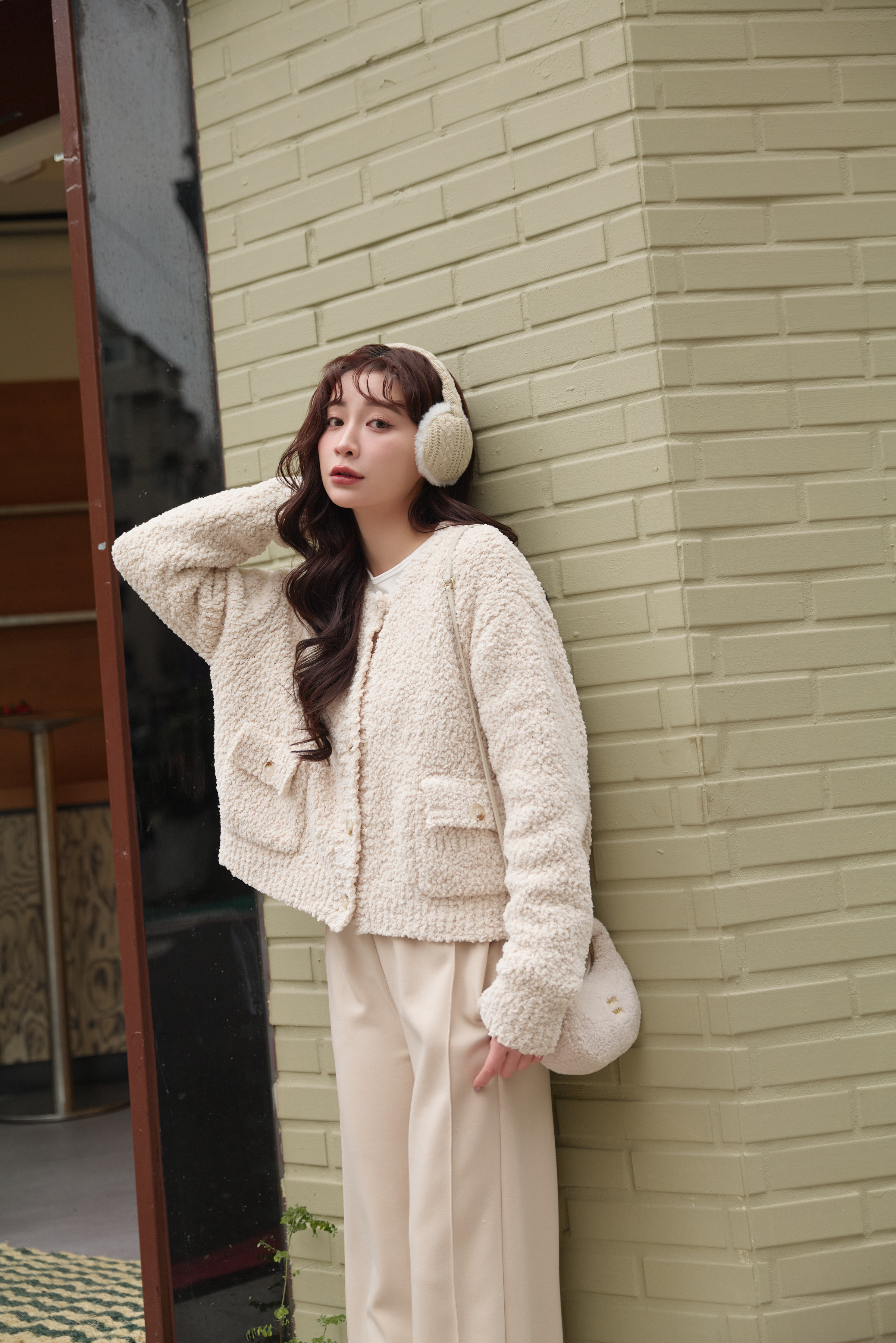 Gmade/Q 絨豆豆紗雙口袋針織開襟外套-米白