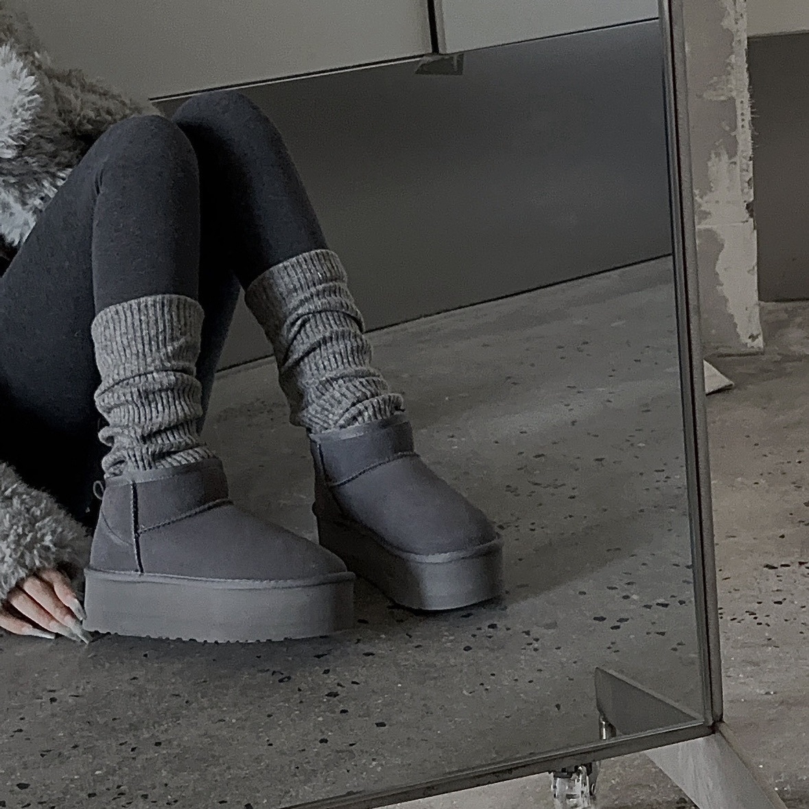 組合限定 - 治癒感羊毛針織堆堆襪 (面料巨柔）