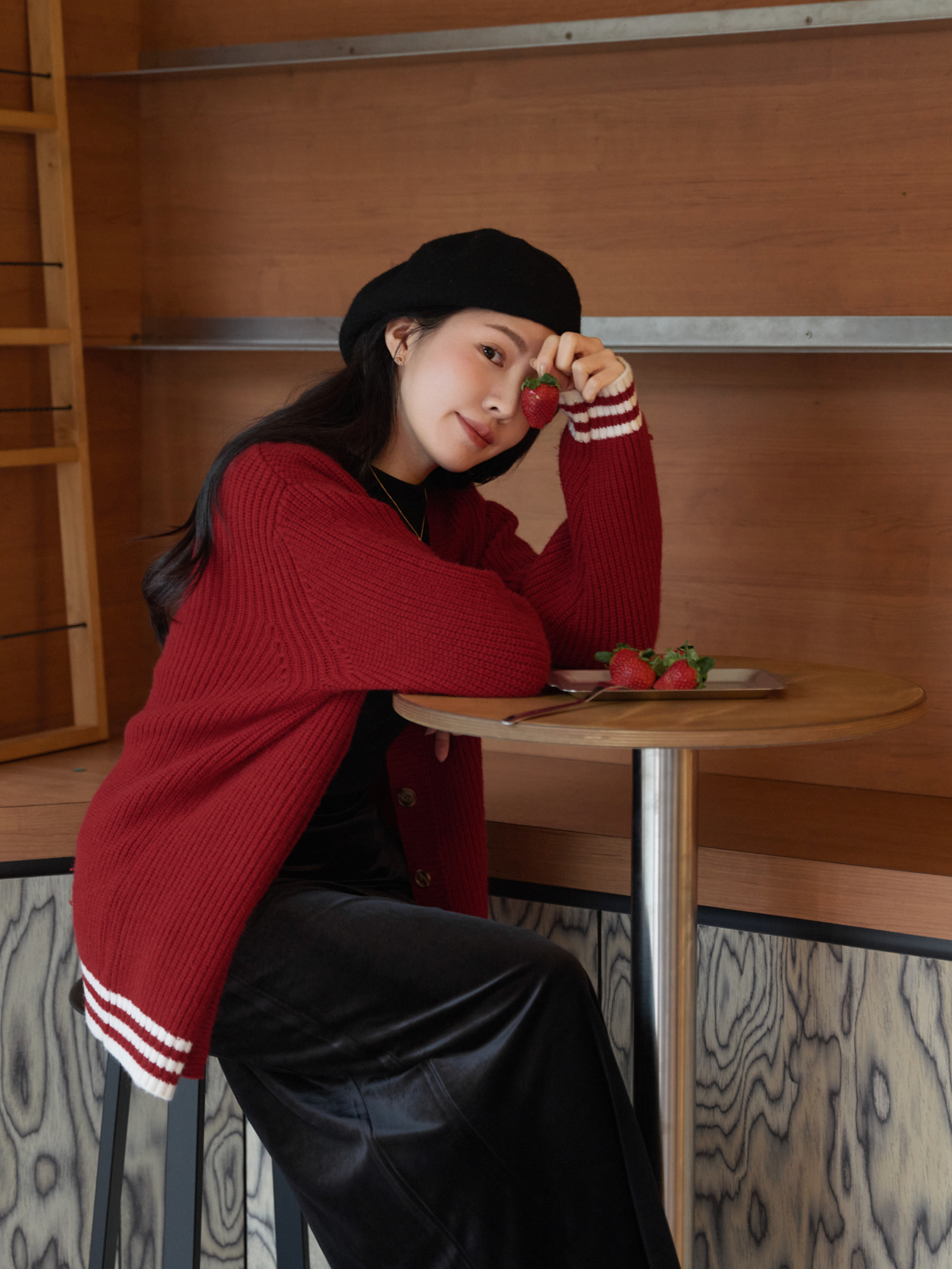 Gmade/英倫拼條V領粗針織開襟外套-紅