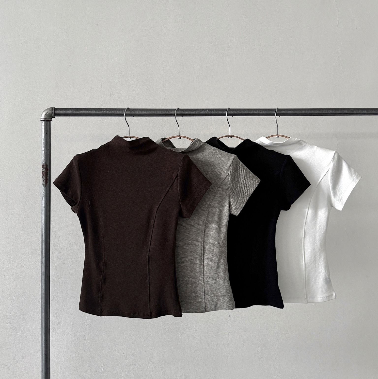 四季可穿高CP顯胸立領打底上衣（腰身超瘦）