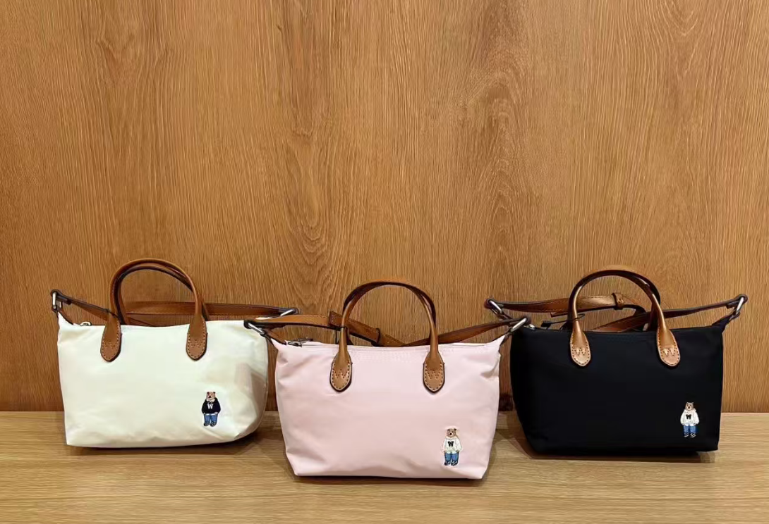 韓國代購 🍊WHO.A.U🍊 WHBGG1111A小費包