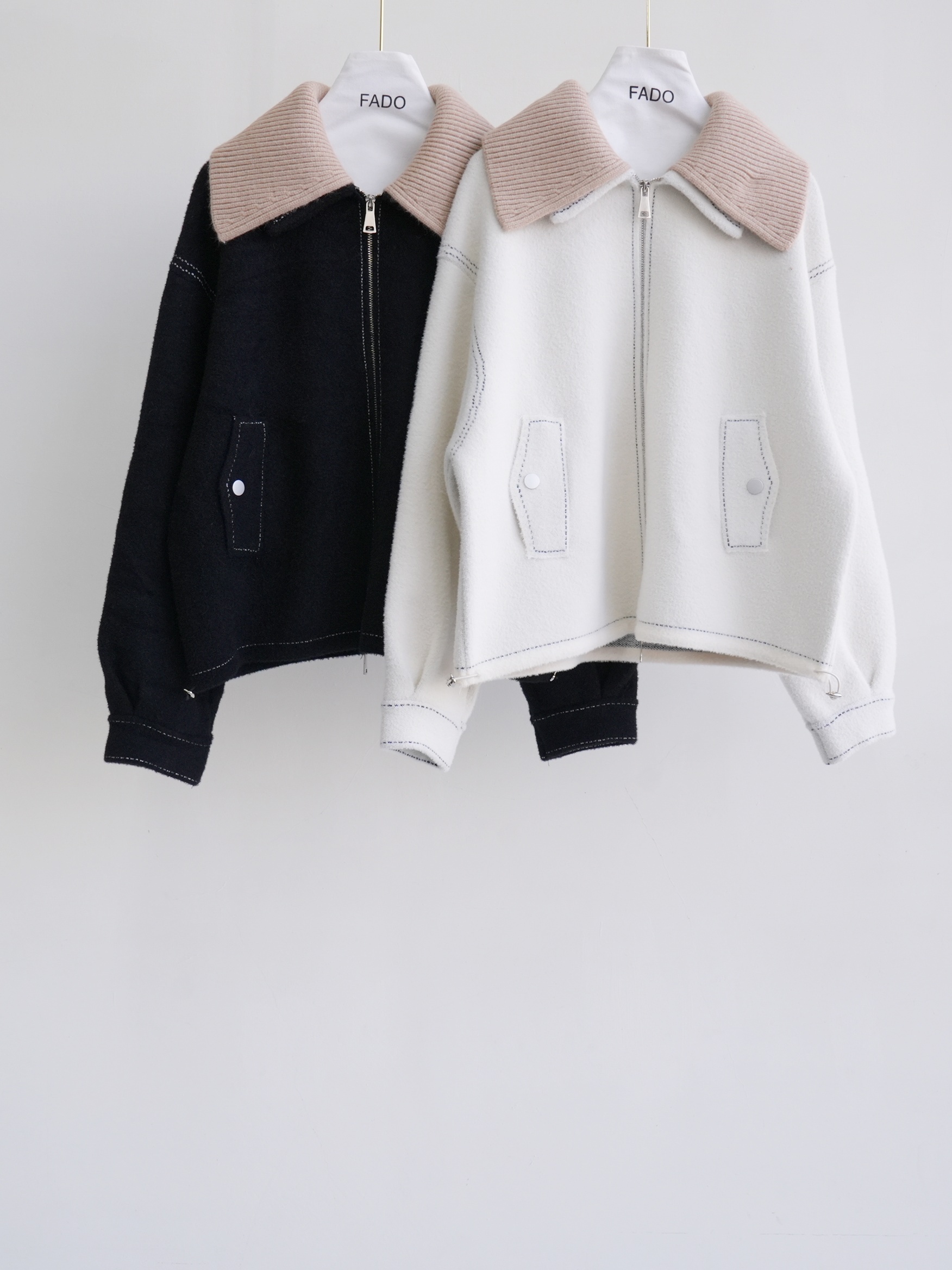 法朵Fado Shop｜可拆配色針織領雙拉鍊外套 8924022 黑/杏