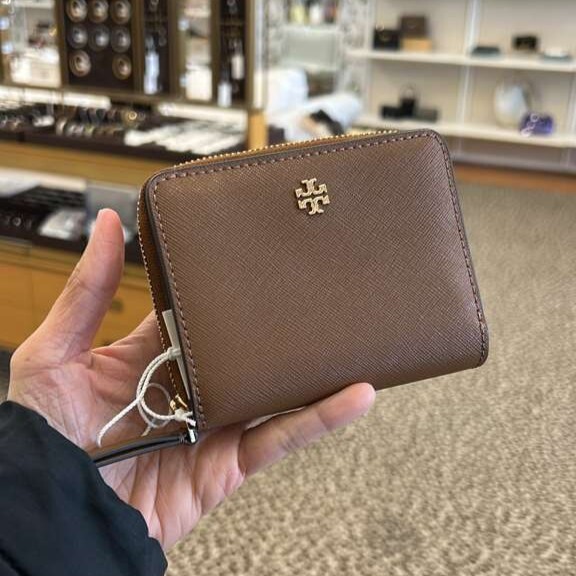 260113 Tory Burch Emerson 防刮皮革拉鍊短銀包 (2色)