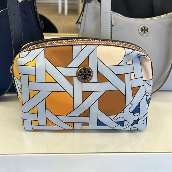 260113 Tory Burch Blue Multi Basketweave 化妝包