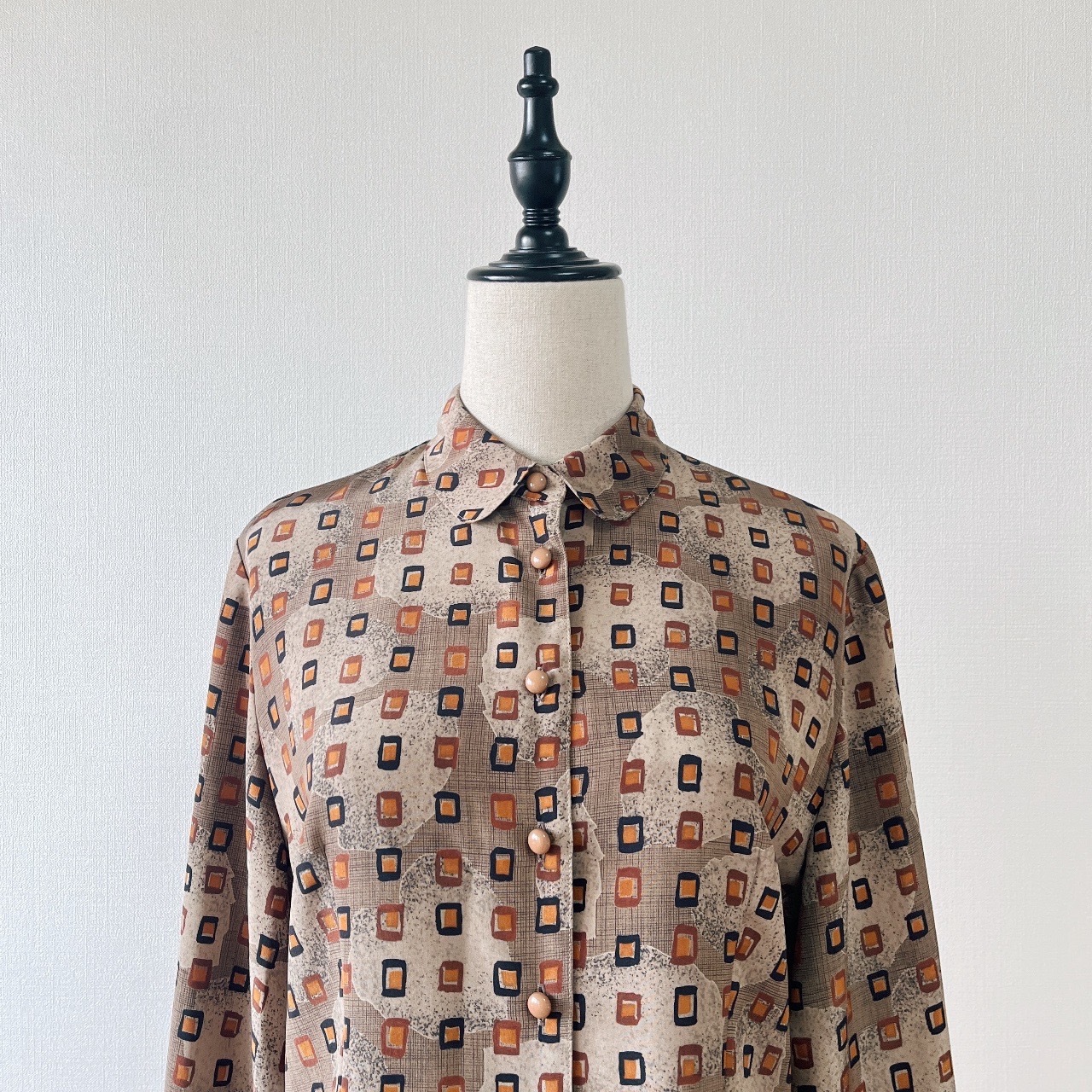 啡色幾何圖案古著上衣