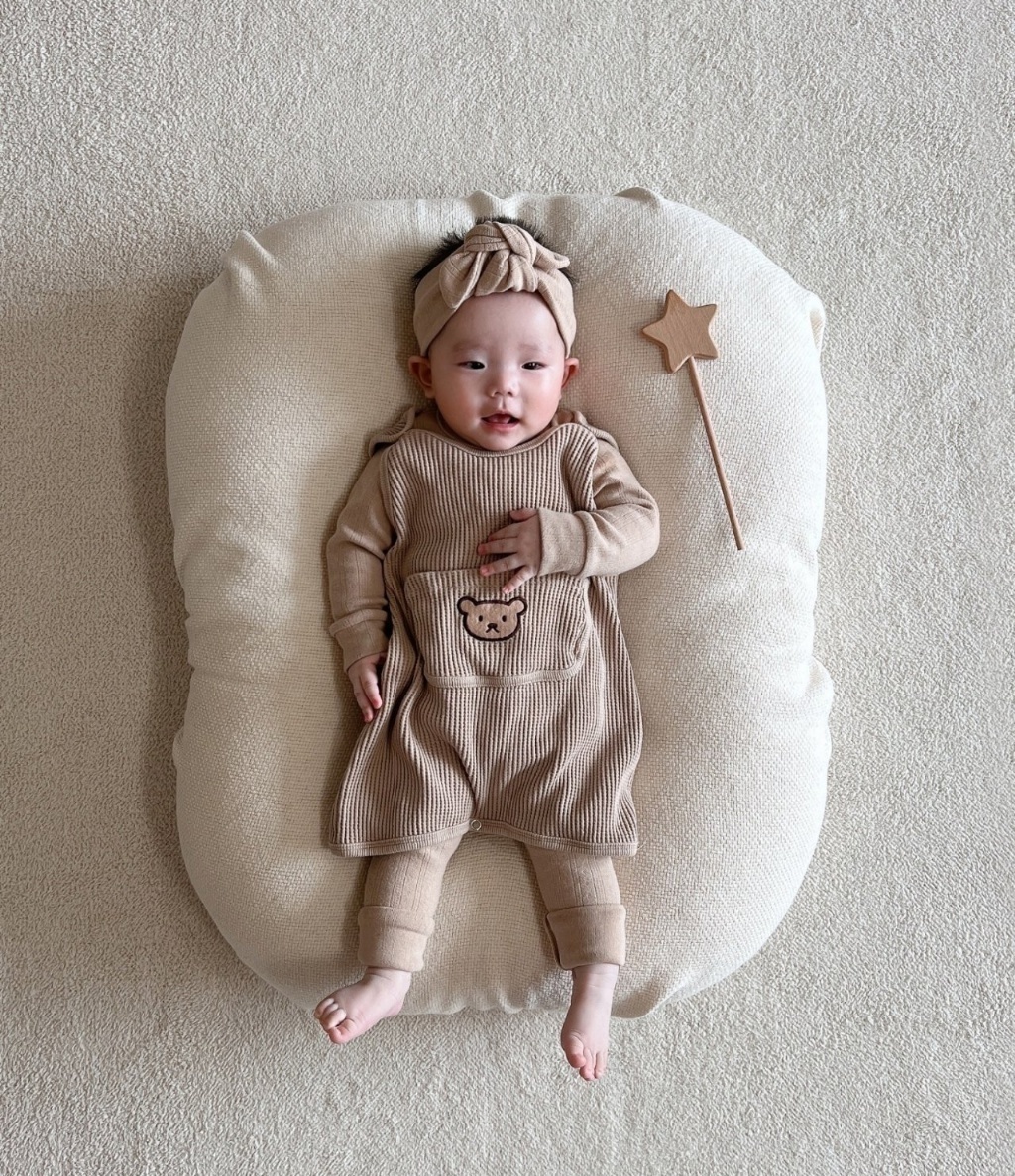 韓國🇰🇷Moran  華夫格熊熊防踢背心(S-M)