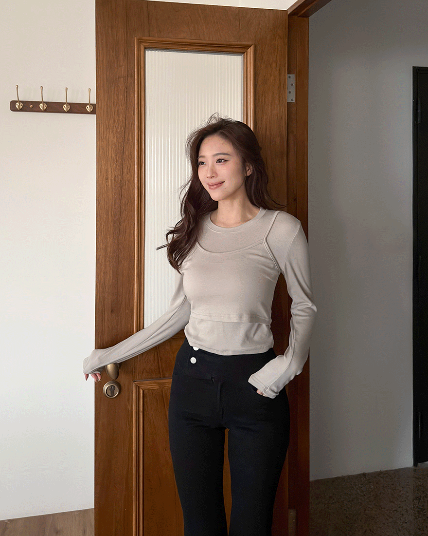 LINA LINA美好蒔光純色假兩件造型背心上衣-簡約卡其