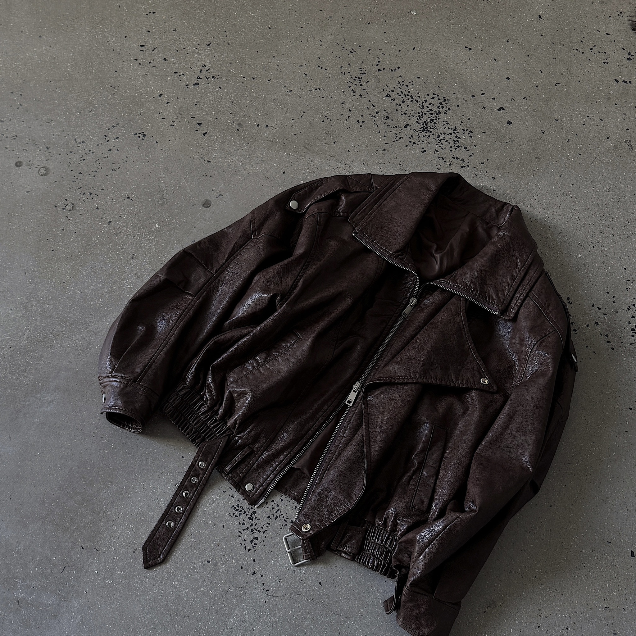 私留！巨愛這件。棕咖色高級到不行，重工翻領機車皮外套（高端檔口出品）