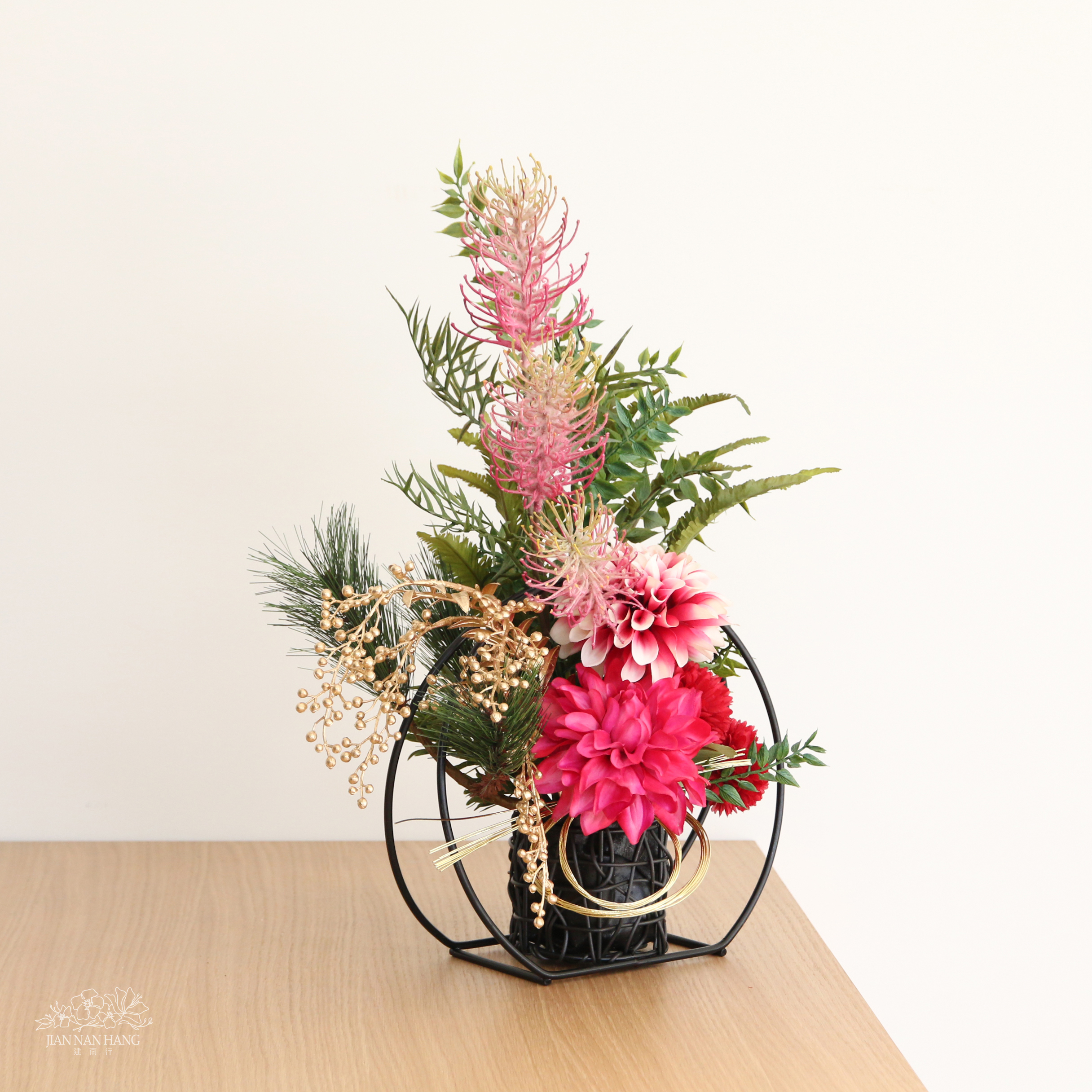 日本藝術盆花-春麗綻放