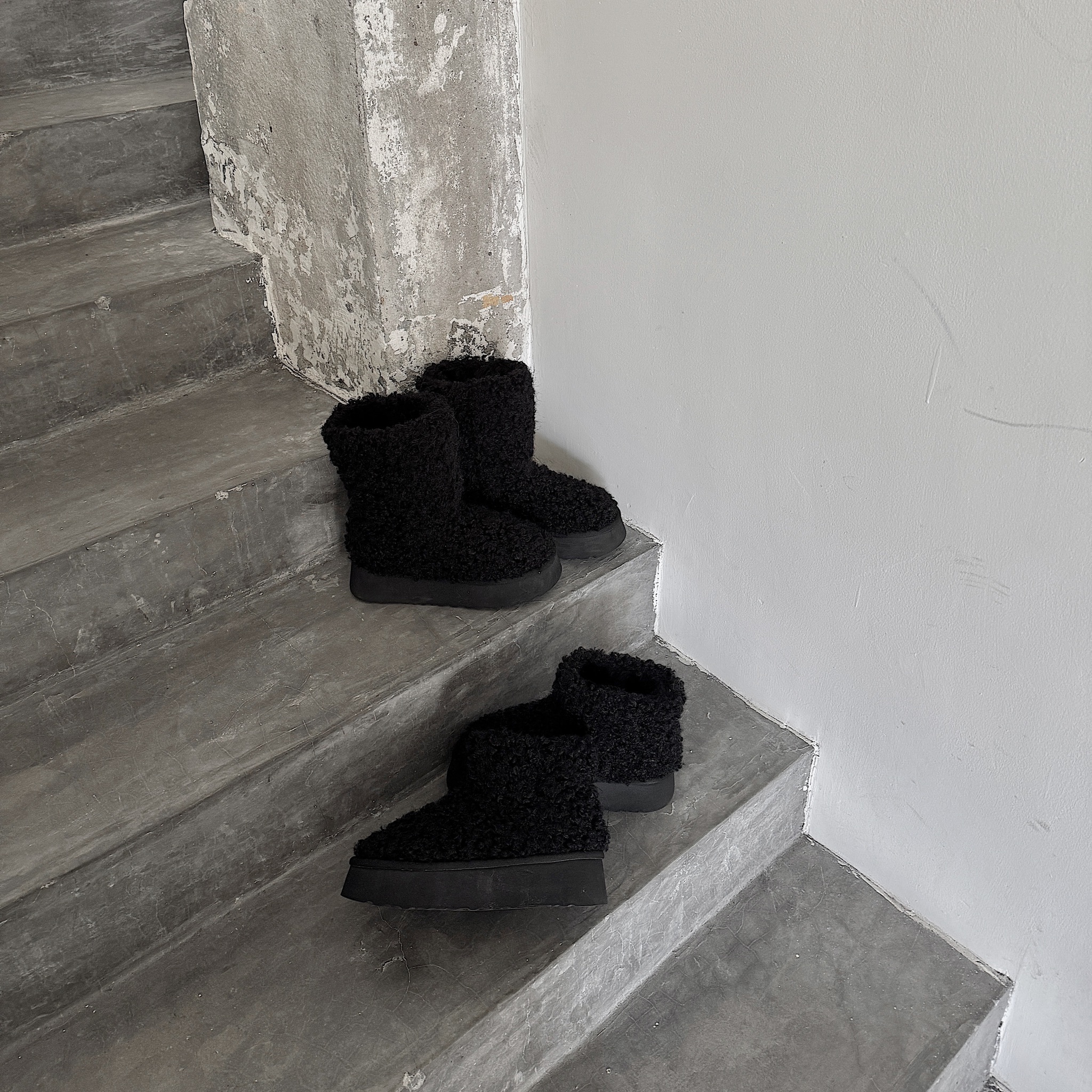 深冬暖爐，複合絨羊羔毛毛雪地靴（私愛中筒）