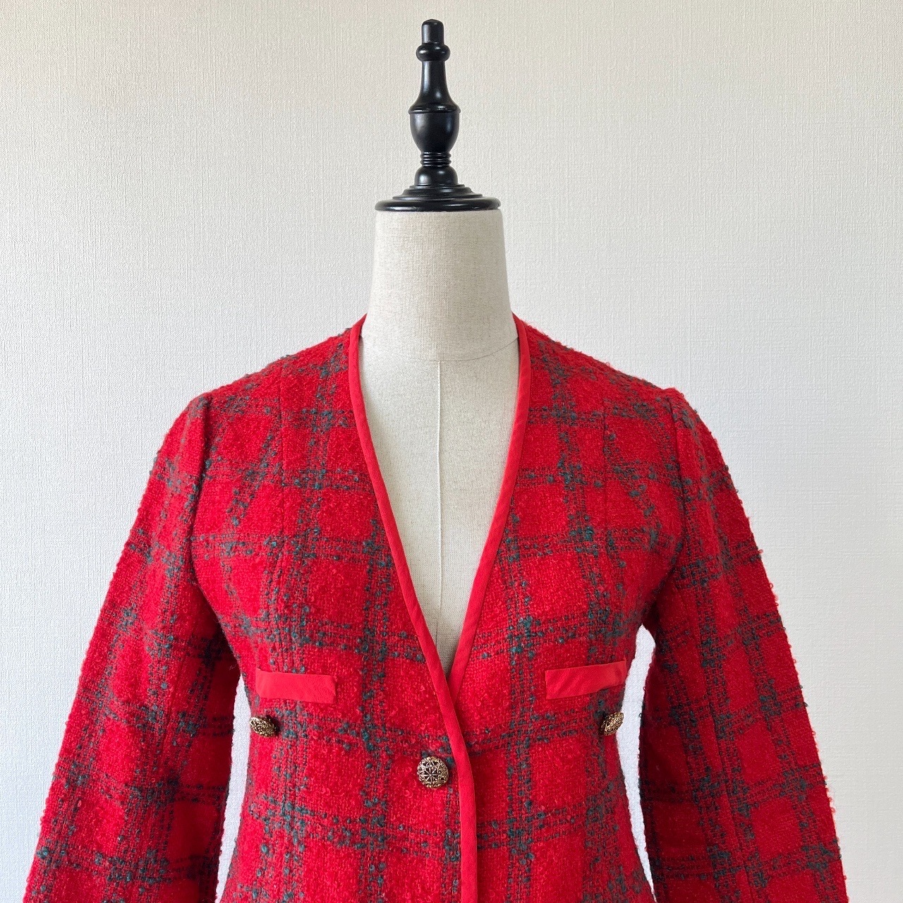 Hanae Mori紅色V領格紋外套