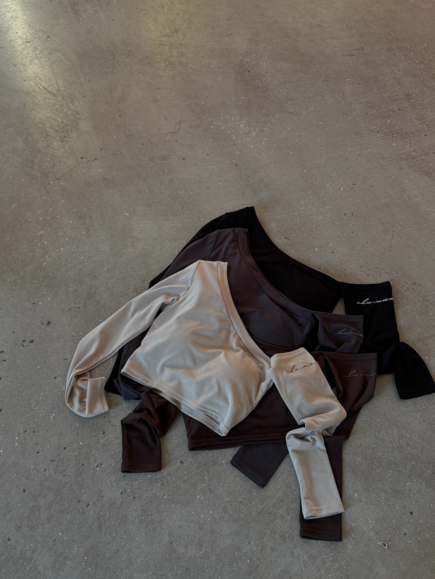 【 𝐂𝐇𝐔-𝐌𝐀𝐃𝐄 】純欲限定品牌斷袖Bra T