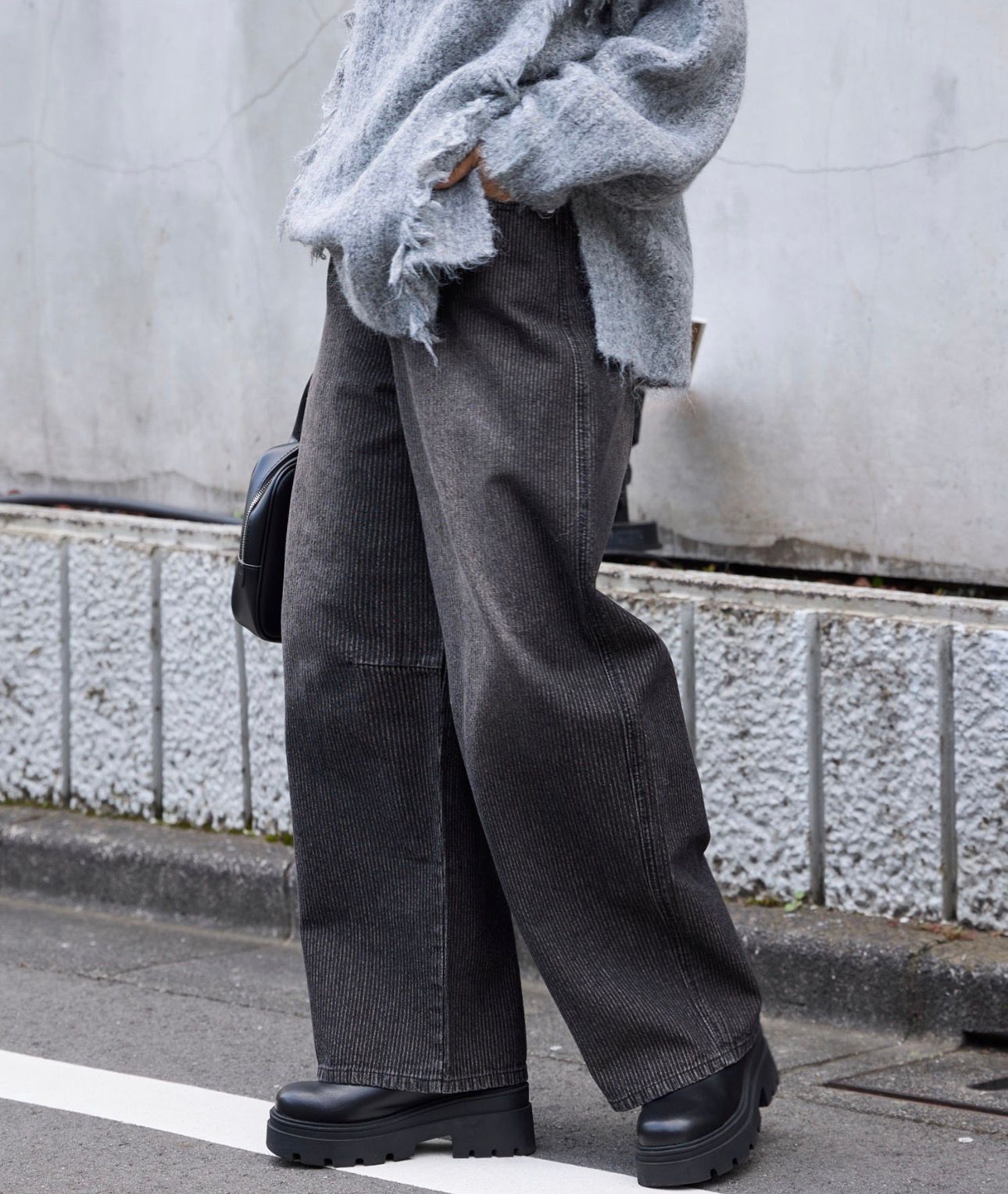 【預購】JN011307 MONO-MART 復古燈芯絨觸感寬曲線牛仔褲