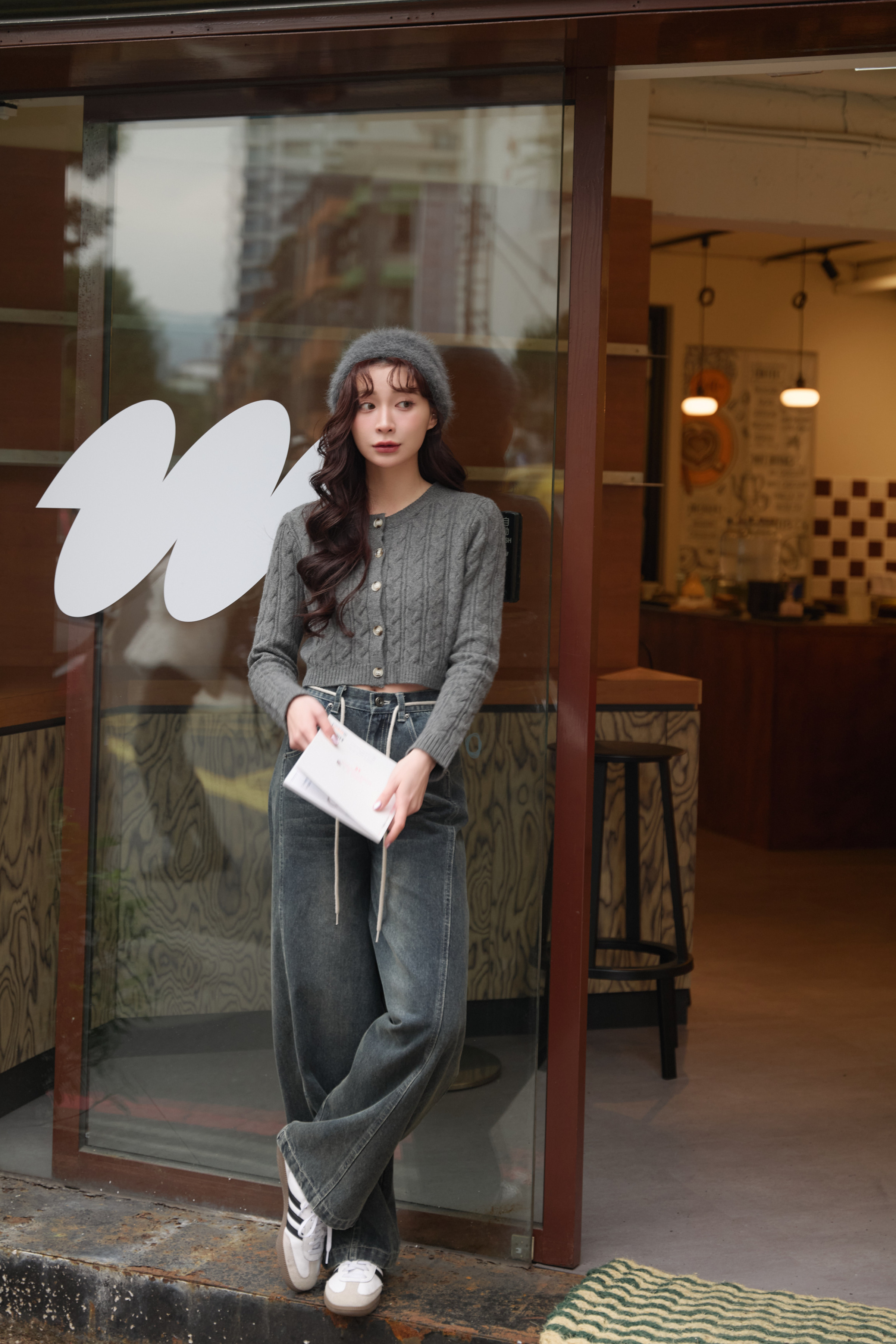 Gmade/三片式立體剪裁彎刀牛仔褲-灰藍