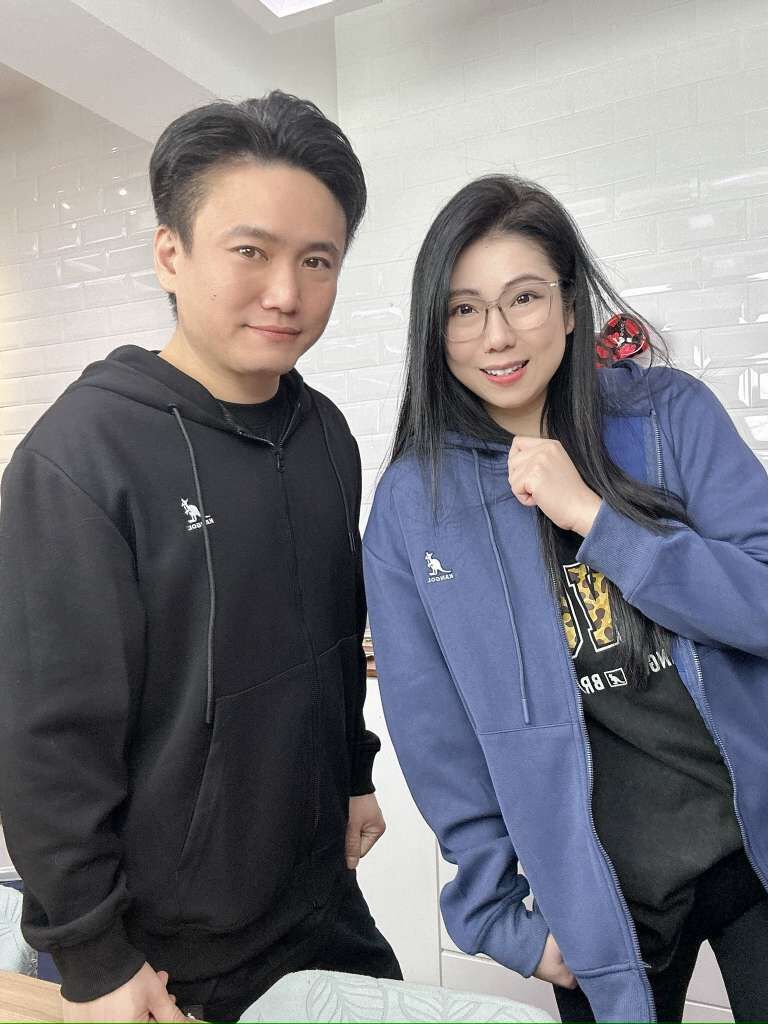 【直播】LL0112807 Kangol 背後KANGOL LOGO有帽外套