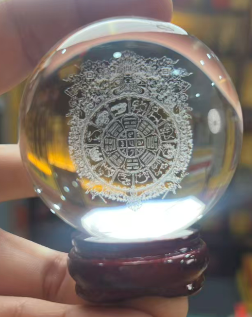 TP044 九宮八卦水晶球