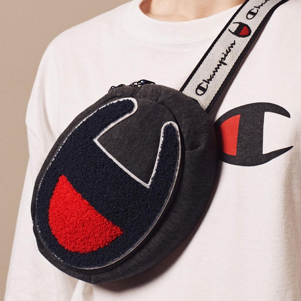 【預購】Champion K011301 大C LOGO款斜咩袋